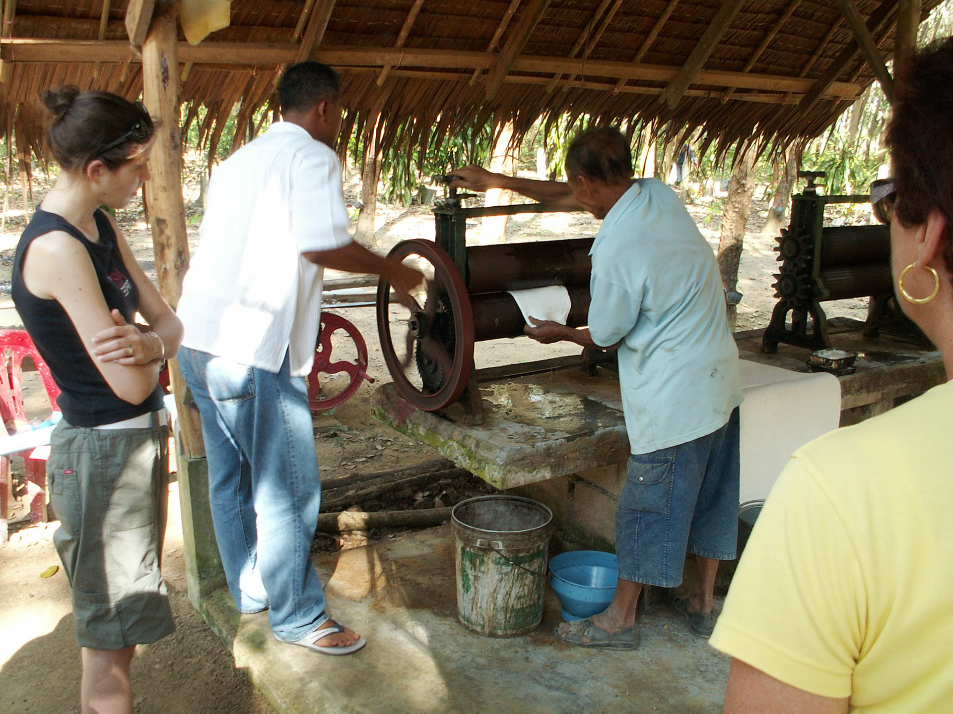 KONICA MINOLTA DIGITAL CAMERA