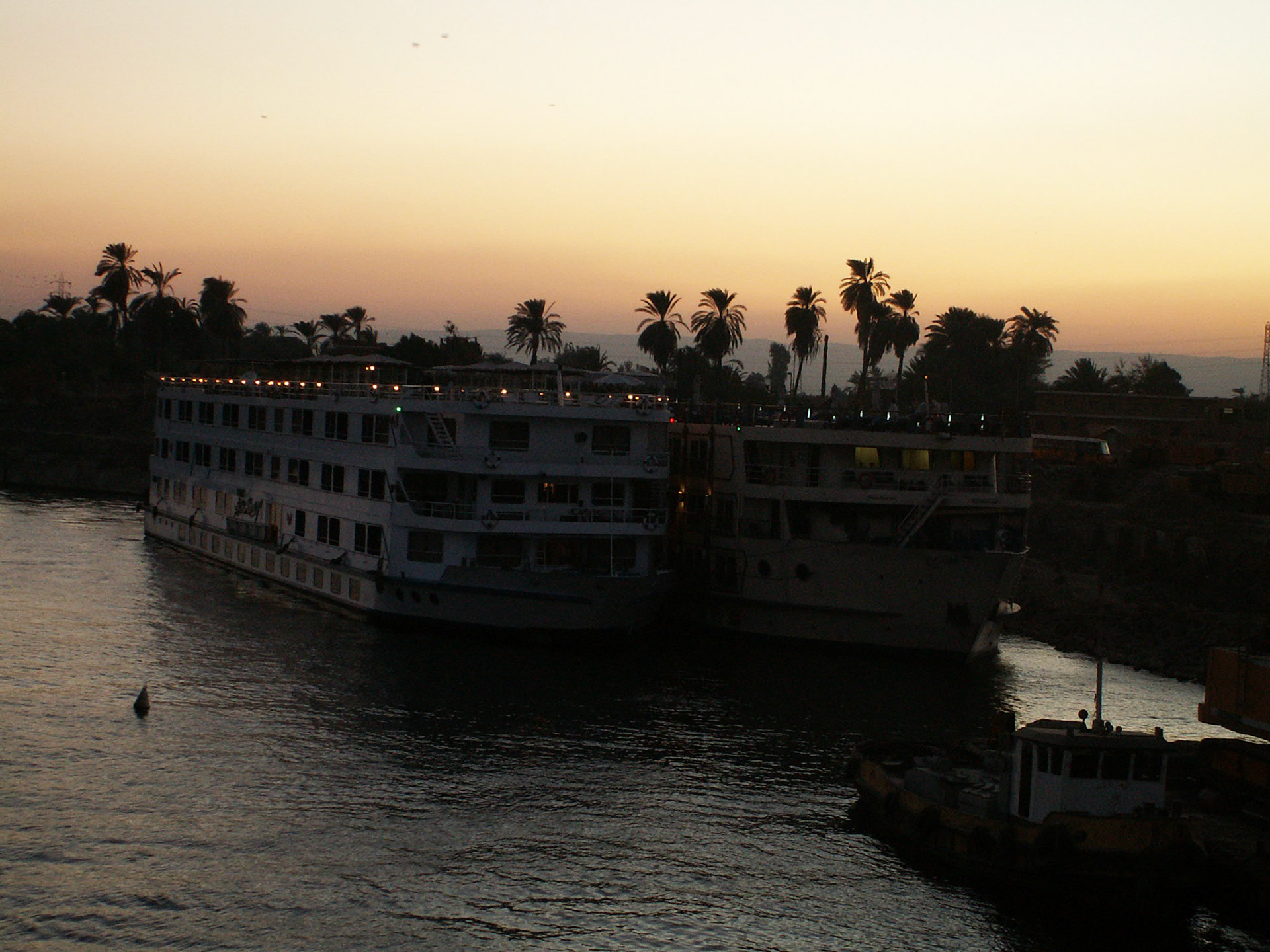 KONICA MINOLTA DIGITAL CAMERA