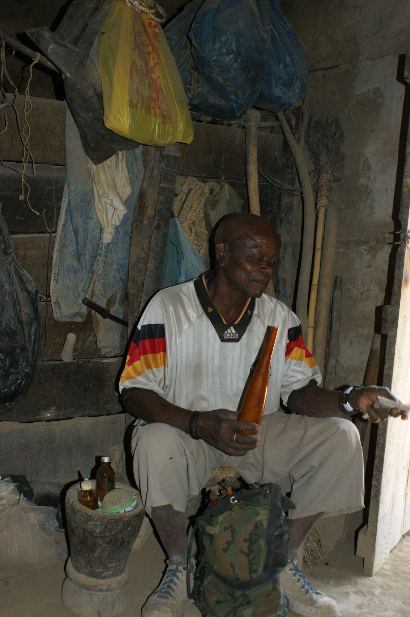 29.9.2009 TANZANIE - Arusha - Masajská vesnice