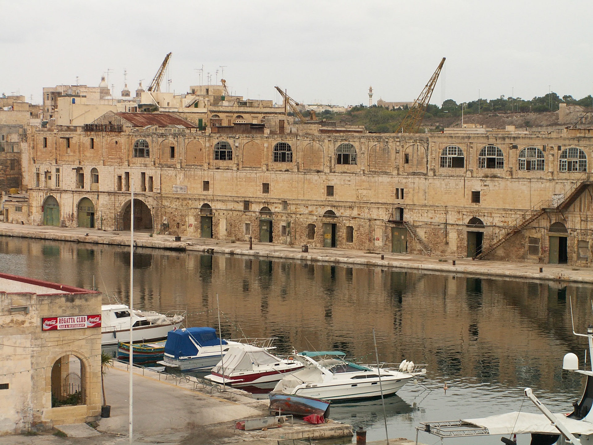 KONICA MINOLTA DIGITAL CAMERA