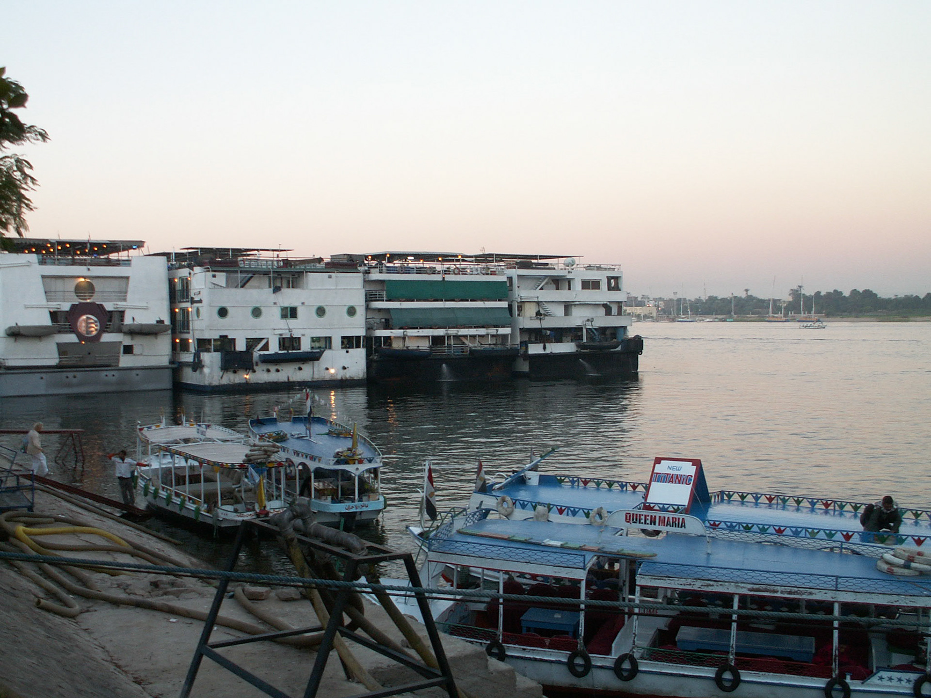 KONICA MINOLTA DIGITAL CAMERA