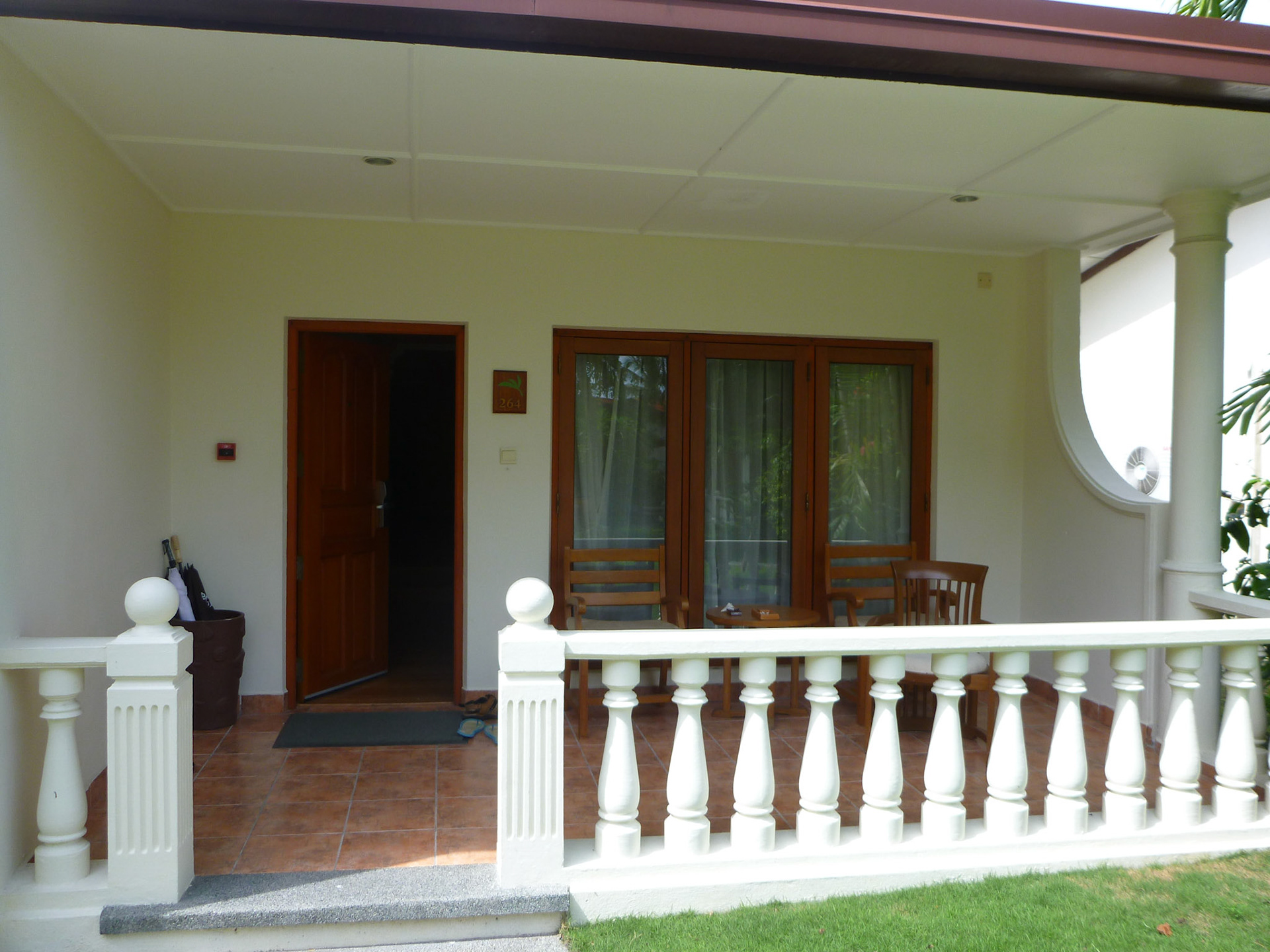 8-14.9.11 MALEDIVY Kurumba hotel