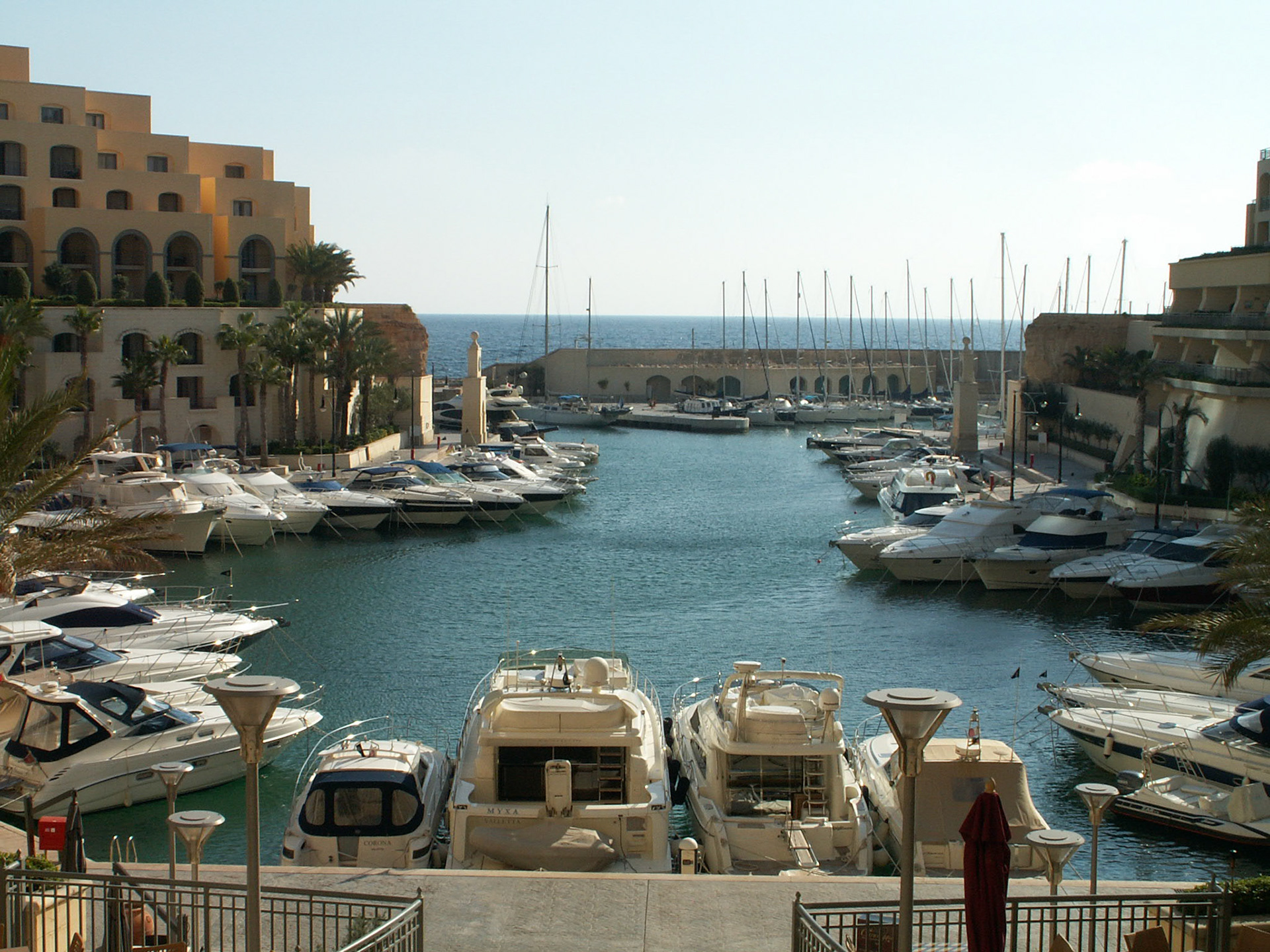 KONICA MINOLTA DIGITAL CAMERA