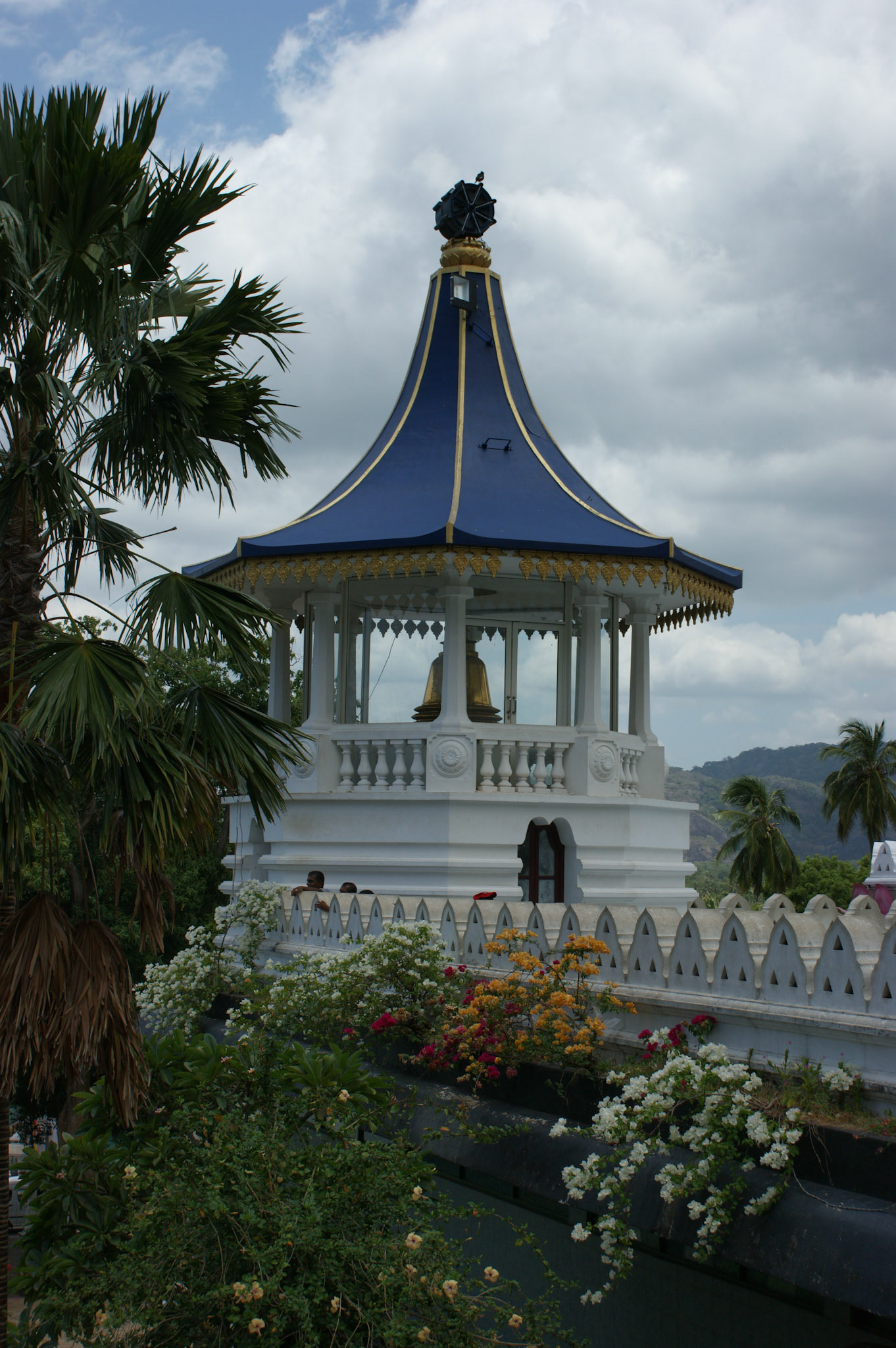 5.9.11 DAMBULA - Zlatý chrám