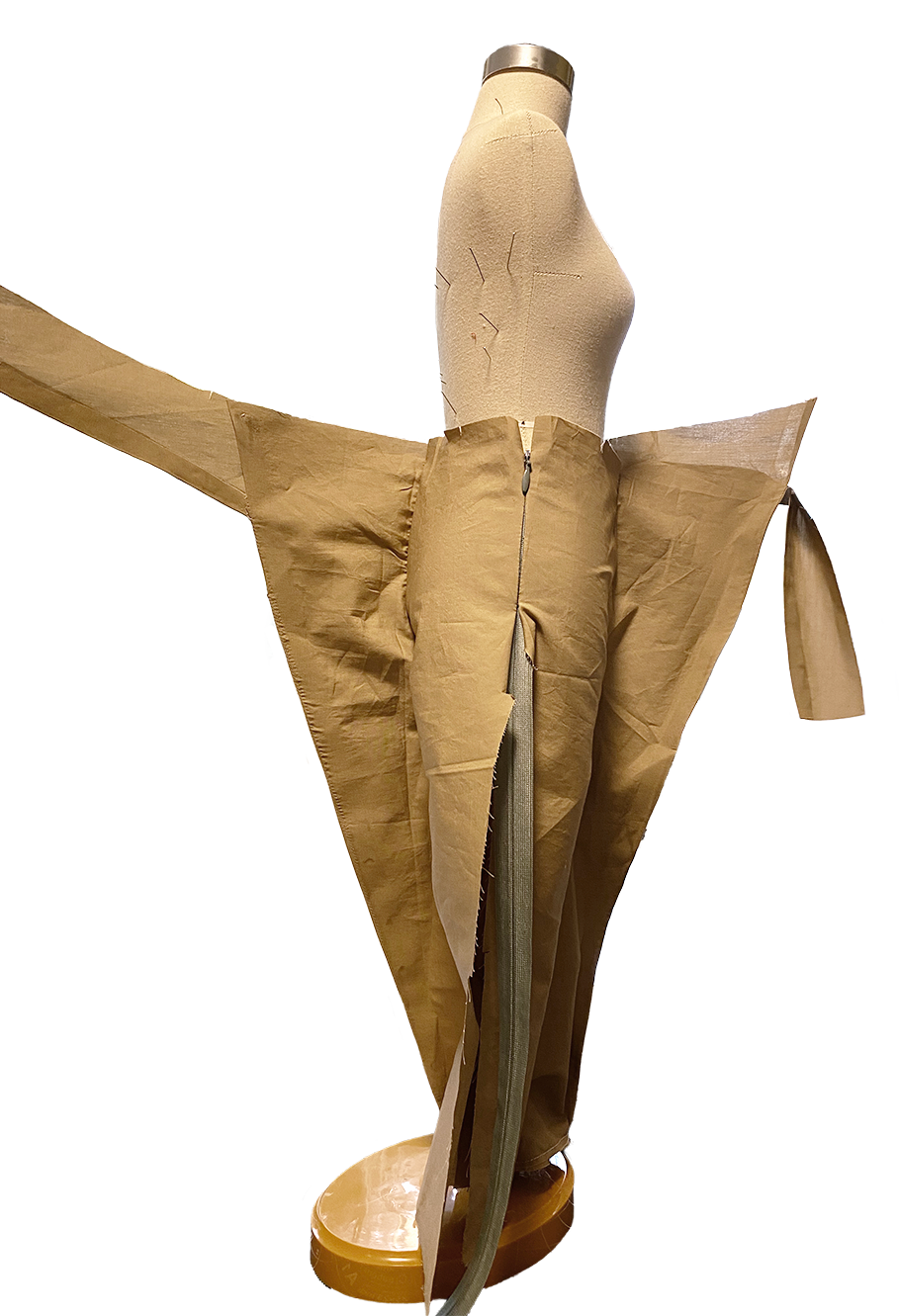 Seamless, bonded ties for half-scale mockup.