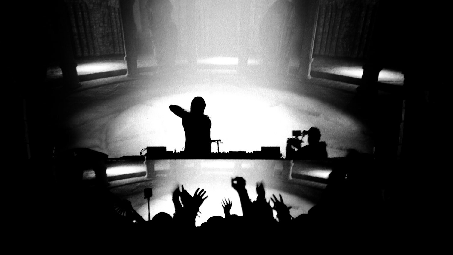 The Silhouette 👤
