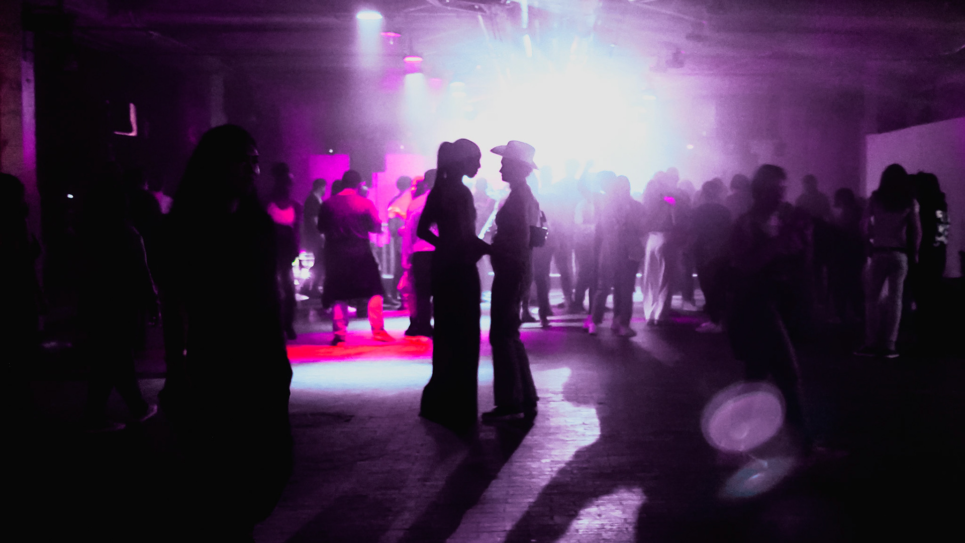 My life is a movie, Bull riding and boobies, Cowboy hat from Gucci, Wrangler on my booty