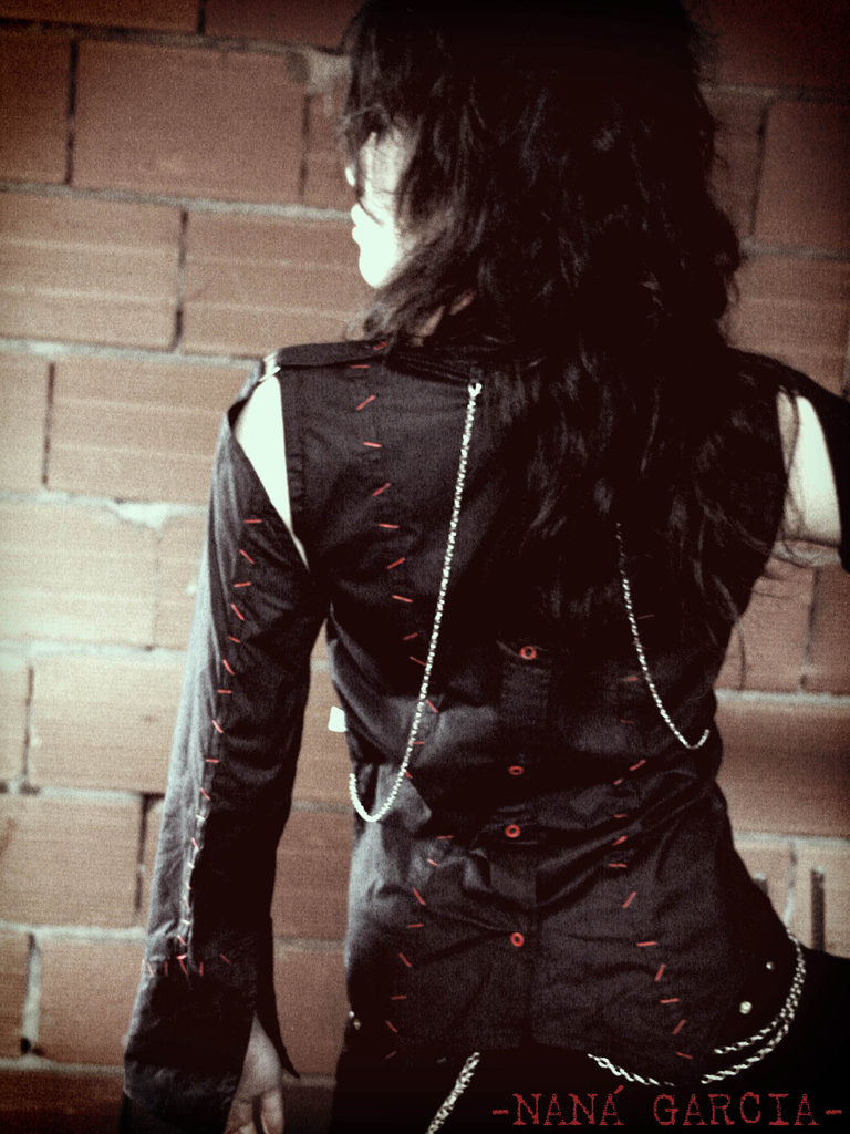 Watch Your Back/ Tenha Cuidado