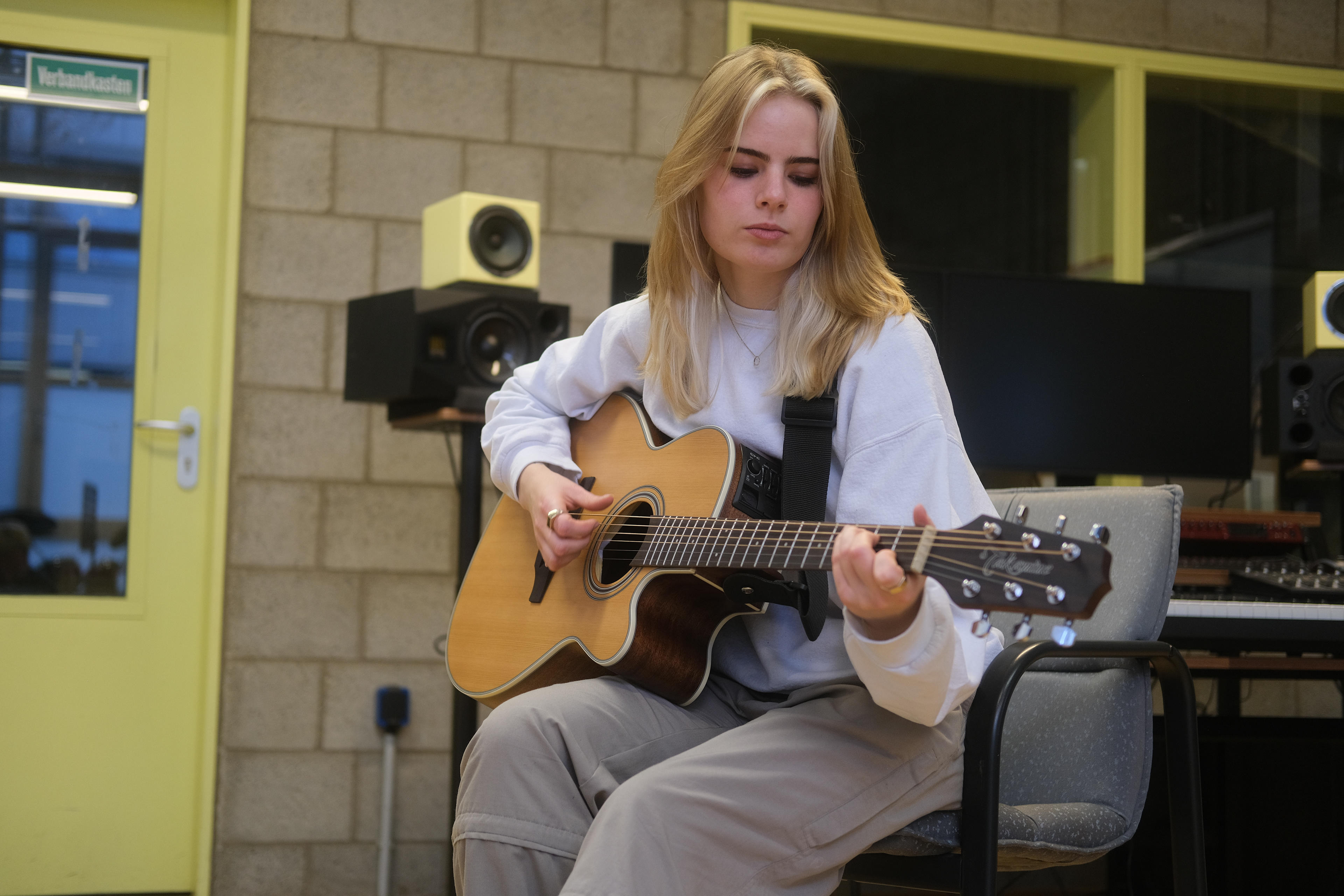 März 2023, Tonstudio