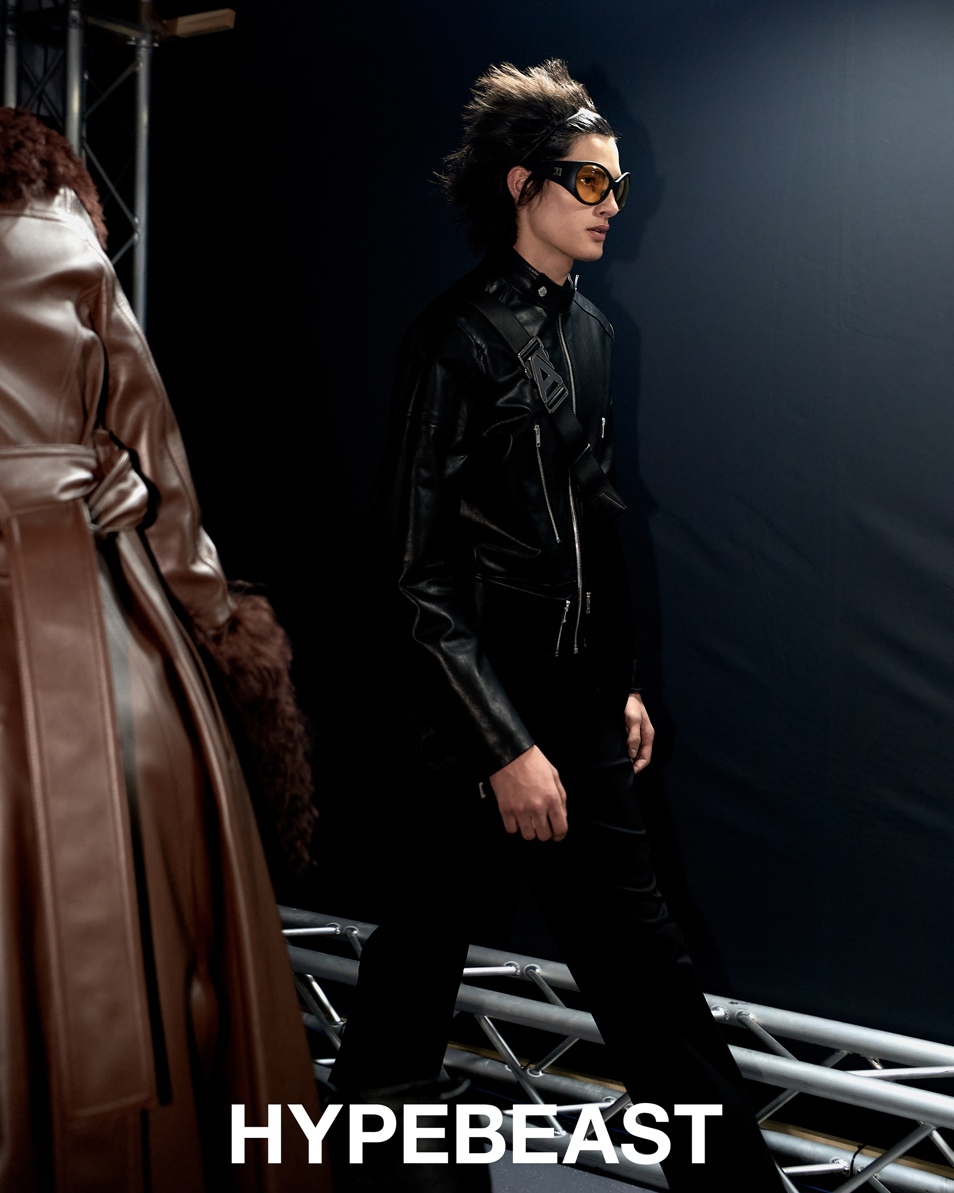 22FW AMBUSH X HYPEBEAST