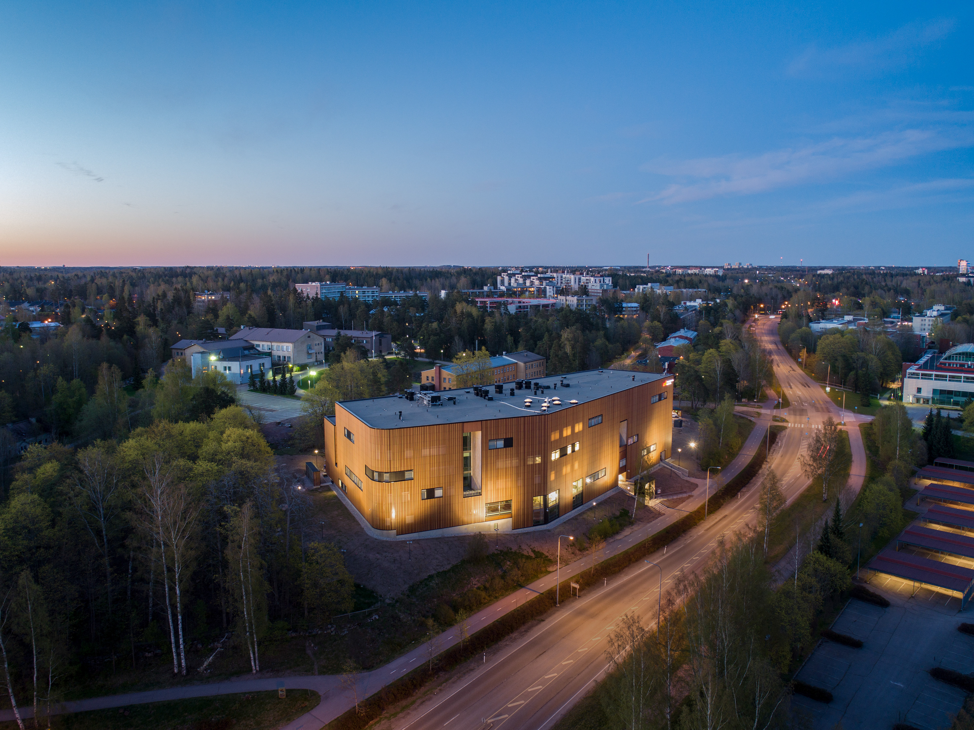 Ammattiopisto Live, Espoo