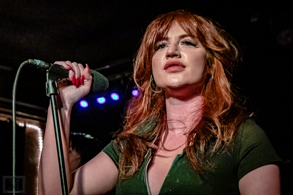 Foxie Kelly (The Hots)