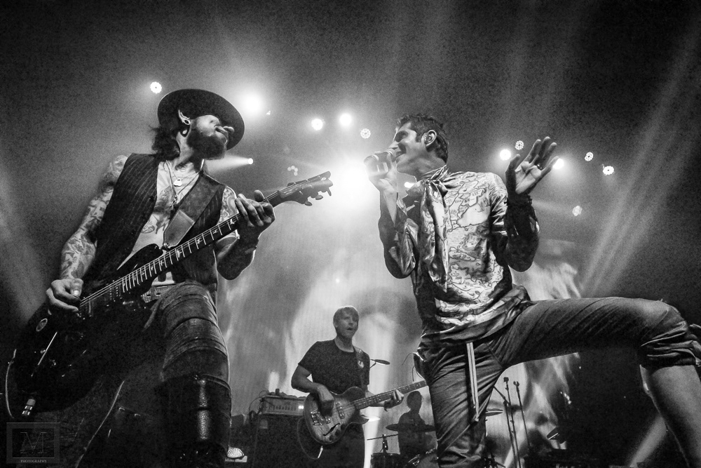 Dave Navarro and Perry Farrell