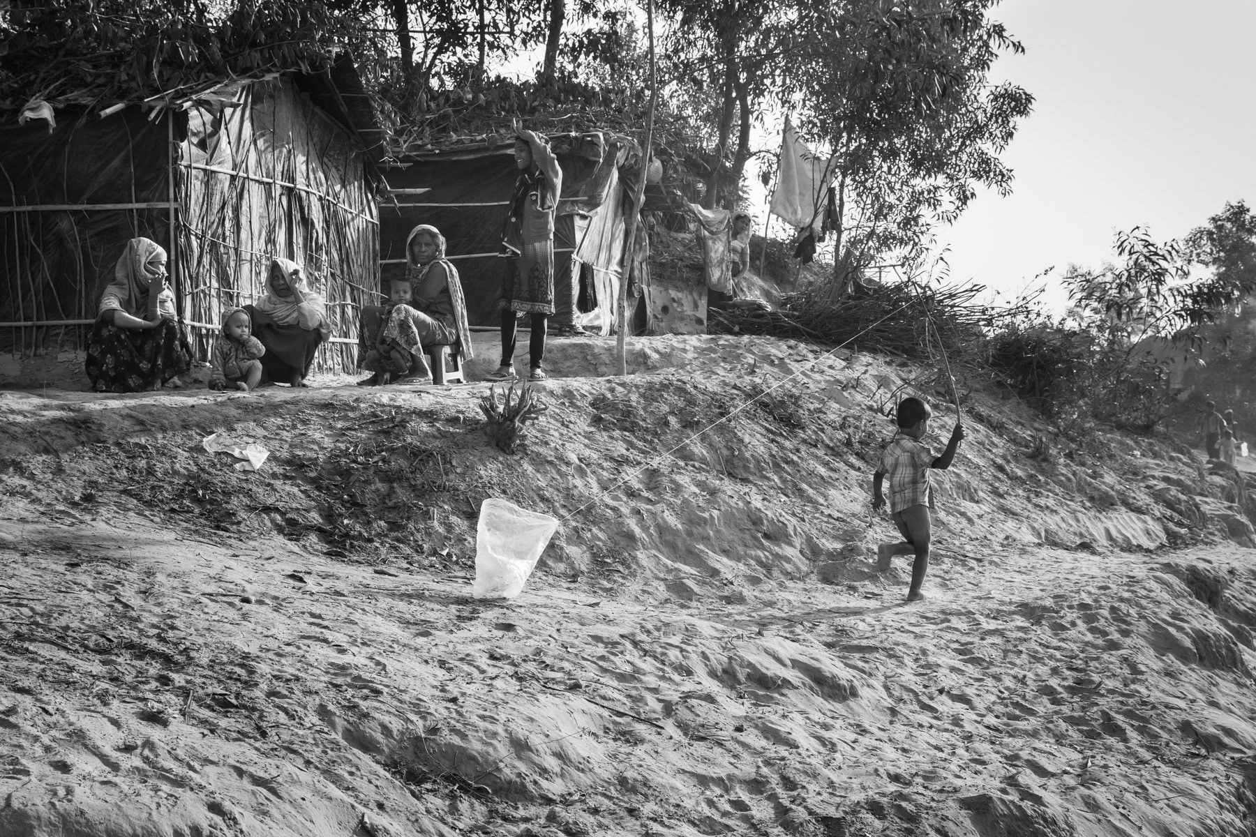 Rohingya families that arrived few days ago, fleeing persecution and ethnic cleansing campaigns in northern Rakhine. Balukhali refugee camp, Bangladesh, February 2017
