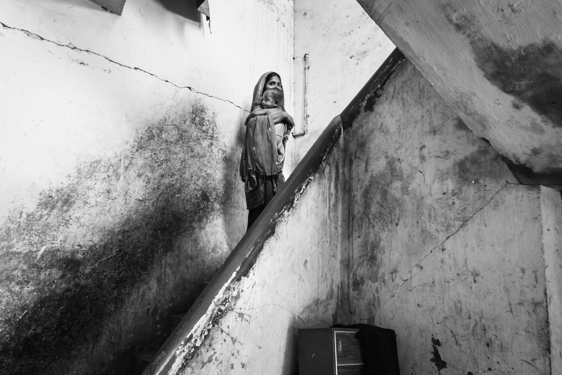 One hundred Rohingya refugees live in an abandonned cyclone shelter in Kelembakkam near Chennai in the Indian State of Tamil Nadu, India, June 2017