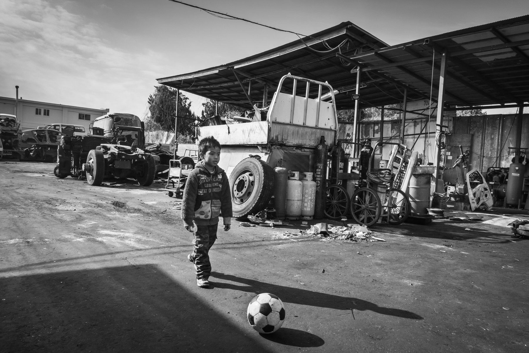 About 200 Rohingya refugees from Myanmar live in Tatebayashi near Tokyo. Most of them arrived more than 10 years ago and work in the car recycle business. Tatebayashi, Japan, January 2017