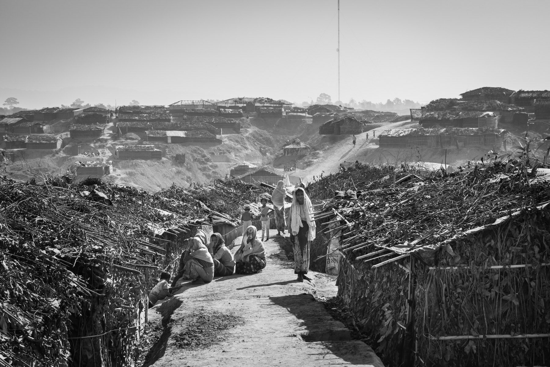 Rohingya families that arrived few days ago fleeing persecution and ethnic cleansing campaigns in northern Rakhine. Kutupalong refugee camp, Bangladesh, February 2017