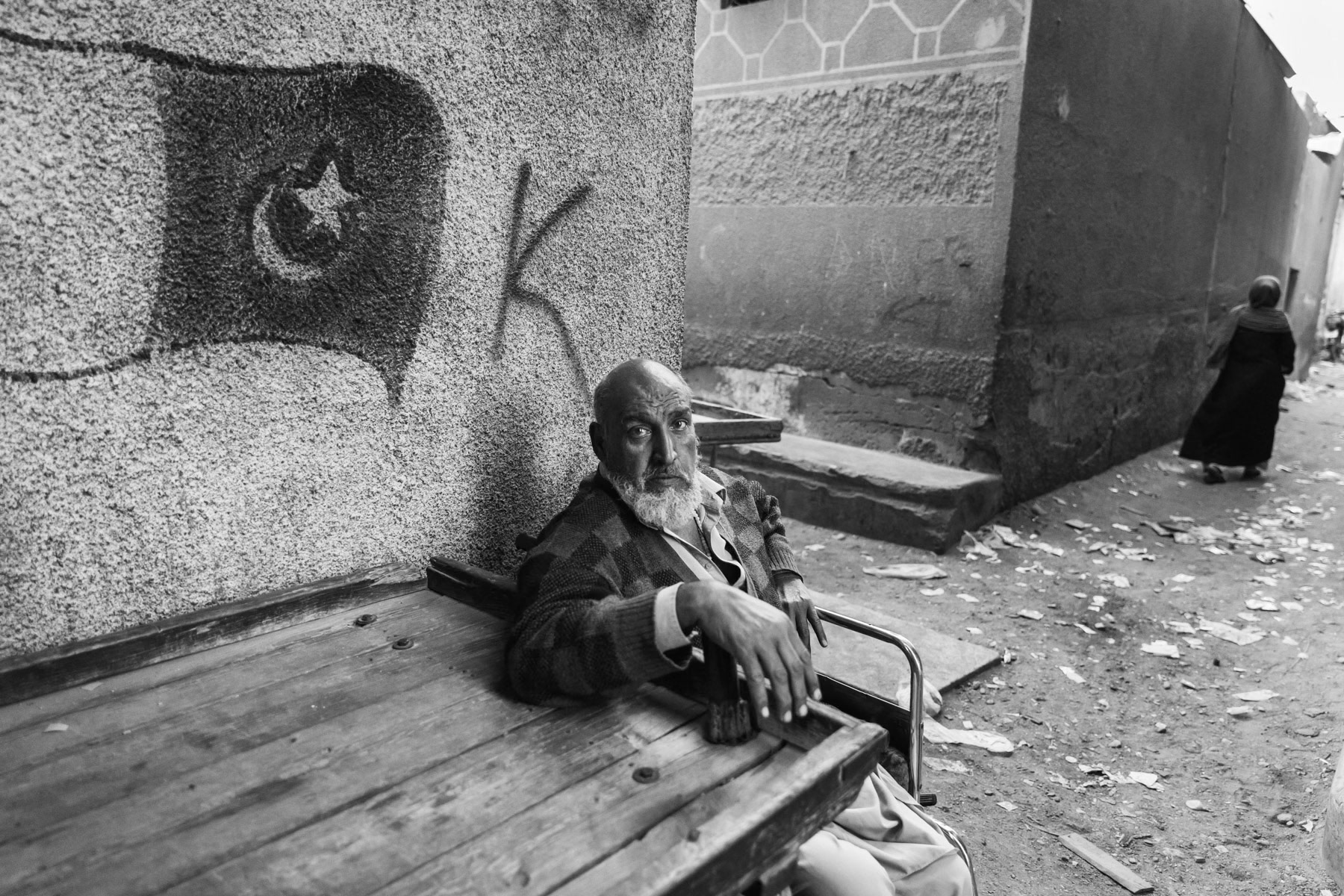 Although the first Rohingya refugees arrived 40 years ago in Pakistan, a lot of them still live on the edge of existance and without documents. Burma Colony in Karachi, Pakistan, December 2016
