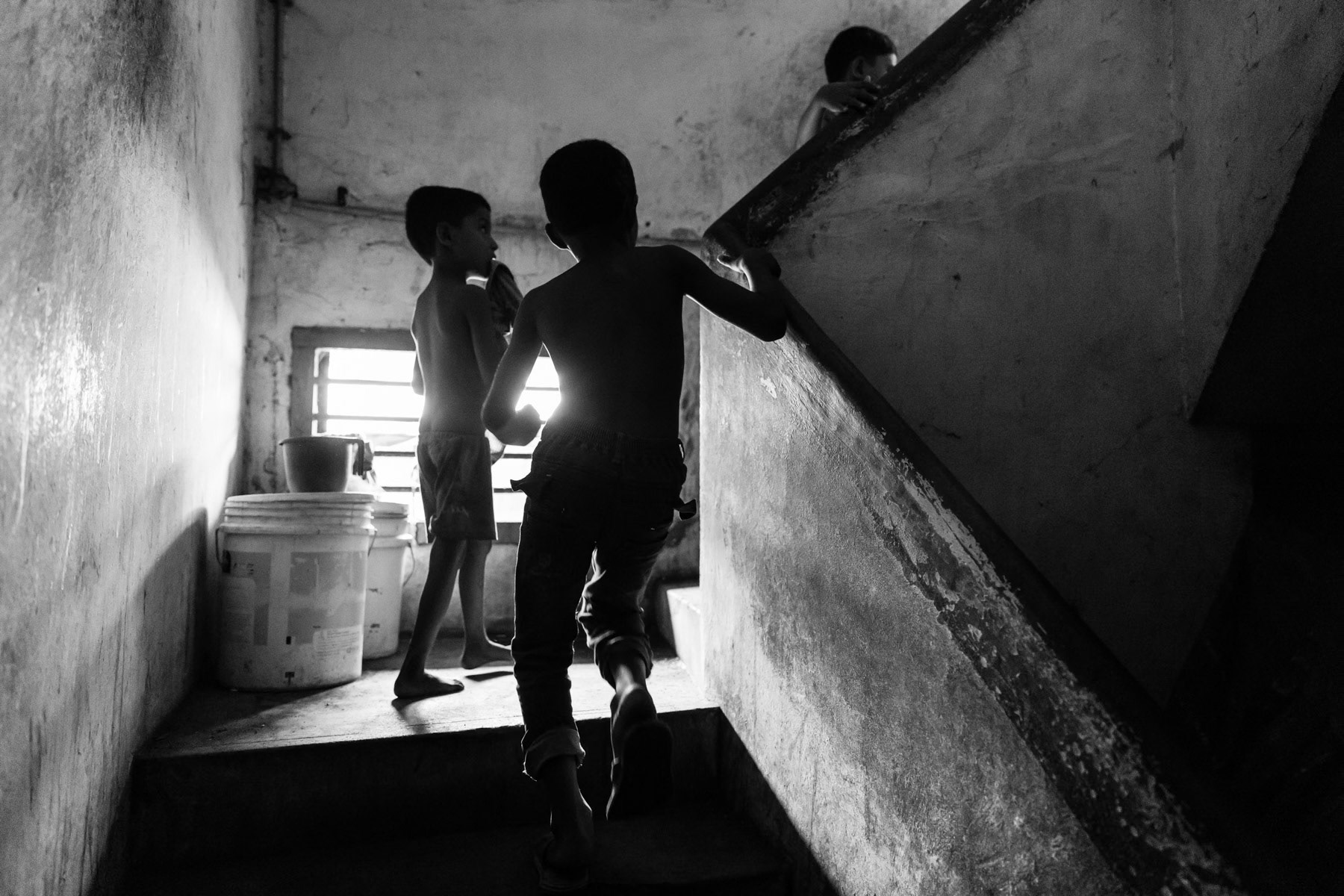 One hundred Rohingya refugees live in an abandonned cyclone shelter in Kelembakkam near Chennai in the Indian State of Tamil Nadu, India, June 2017