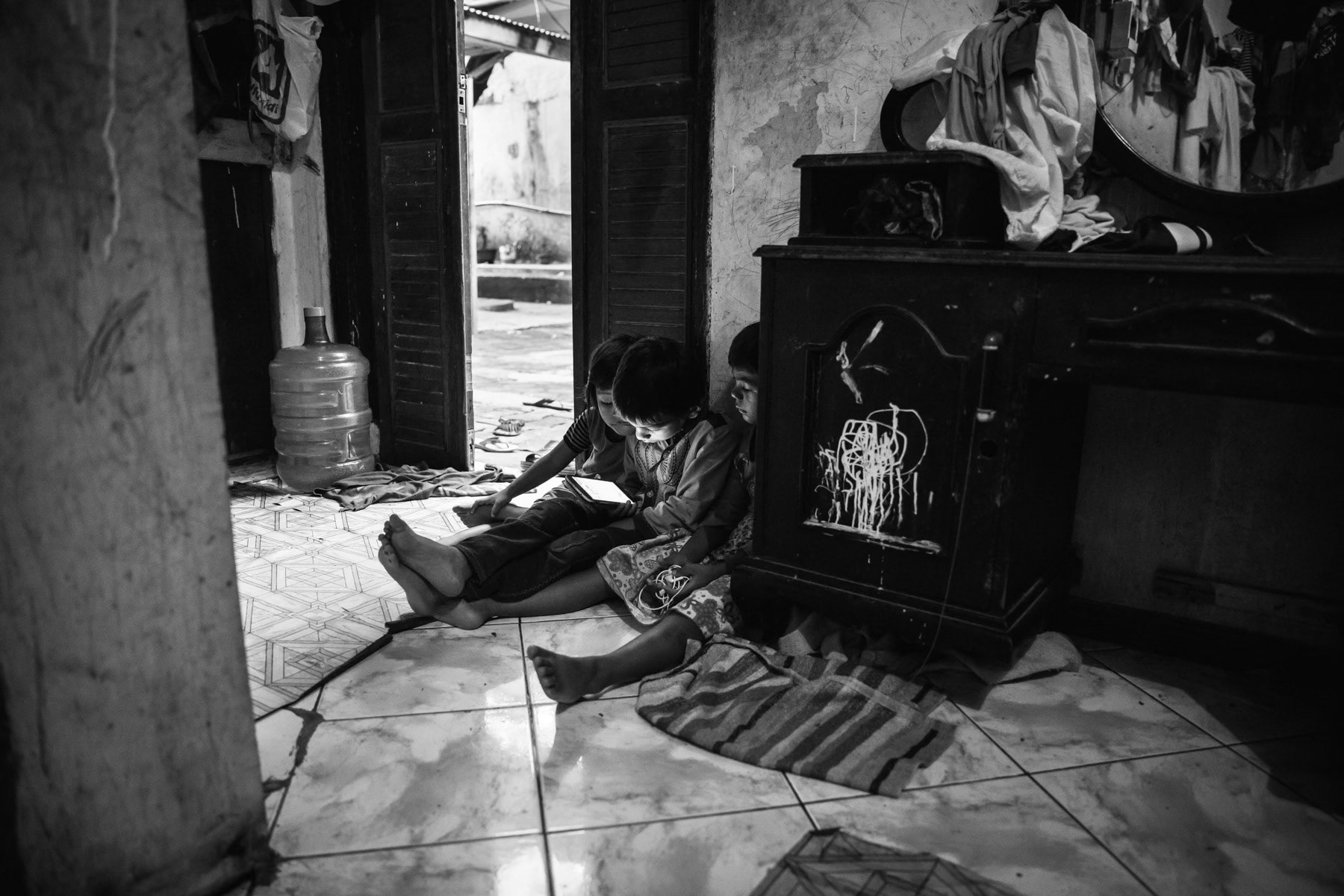 Rohingya children in a collective centre for refugees in a remote part of Indonesia. Makassar in the Southern Sulawesi, Indonesia, June 2017