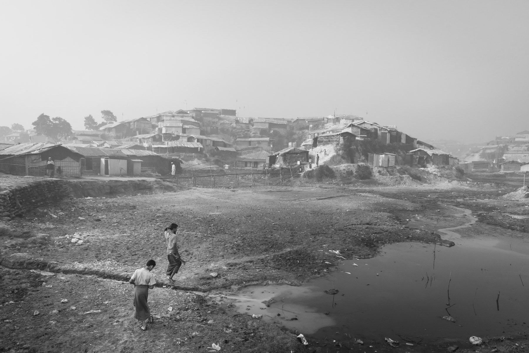 New makeshift blocks for Rohingya refugees from Myanmar. More than 650,000 refugees have fled persecution in neighbouring Myanmar since August 2017. Balukhali refugee camp, Ukhiya, Bangladesh, March 2018