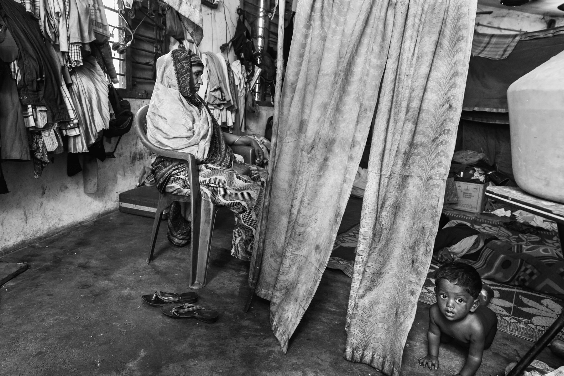 One hundred Rohingya refugees live in an abandonned cyclone shelter in Kelembakkam near Chennai in the Indian State of Tamil Nadu, India, June 2017