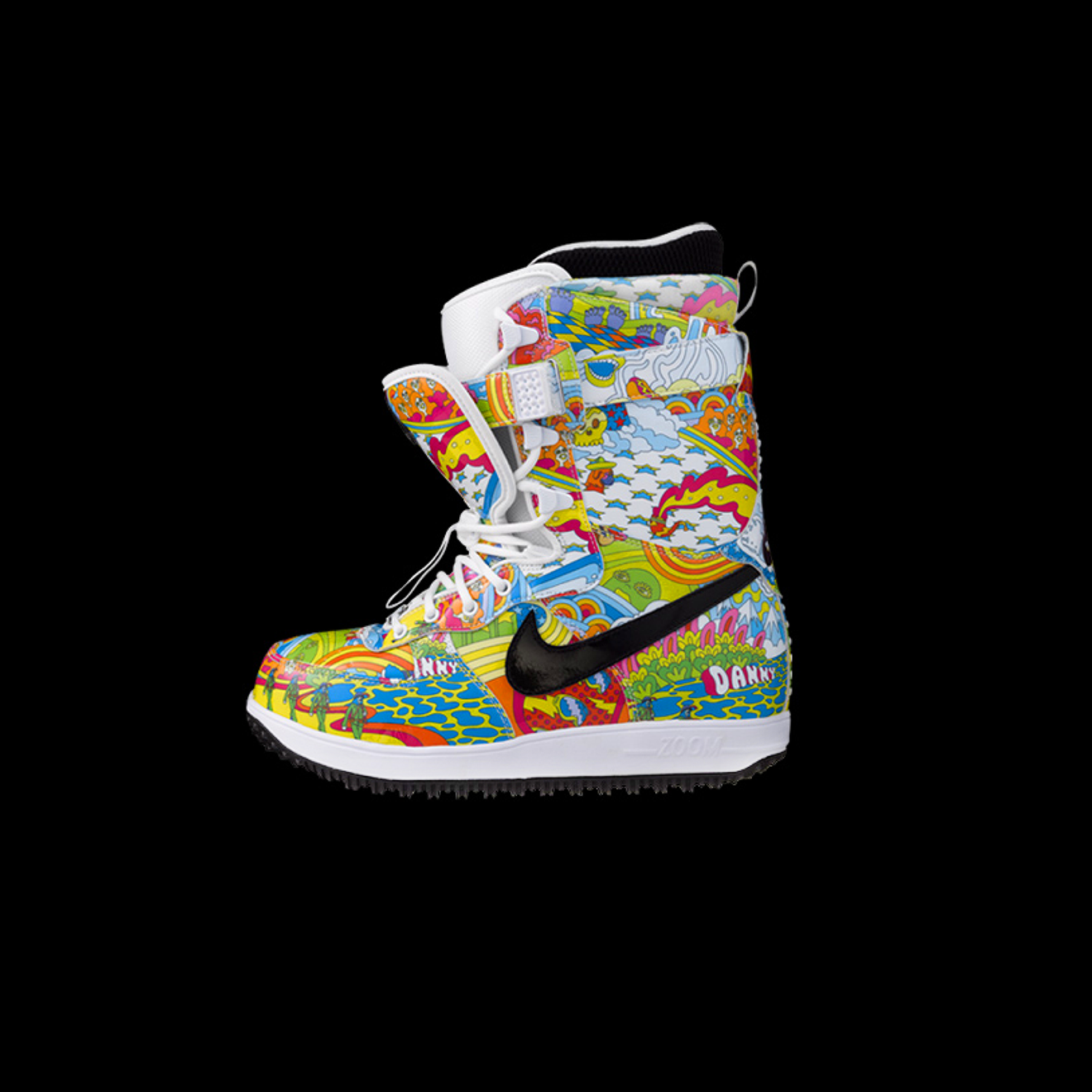 BRAND ID / PRODUCT DESIGN / ART DIRECTION