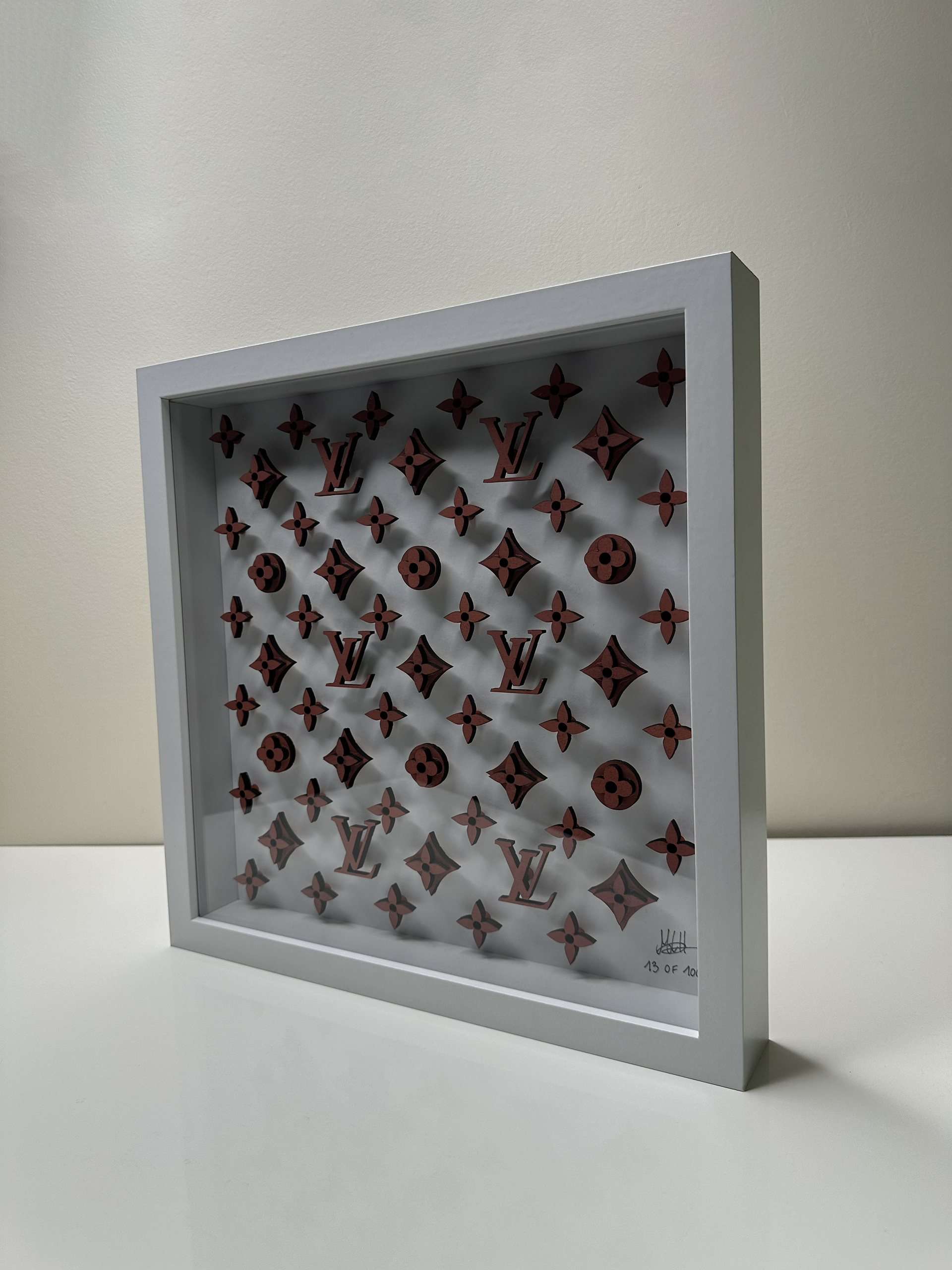 Shadow Box Terracotta LV - 30x30 cm