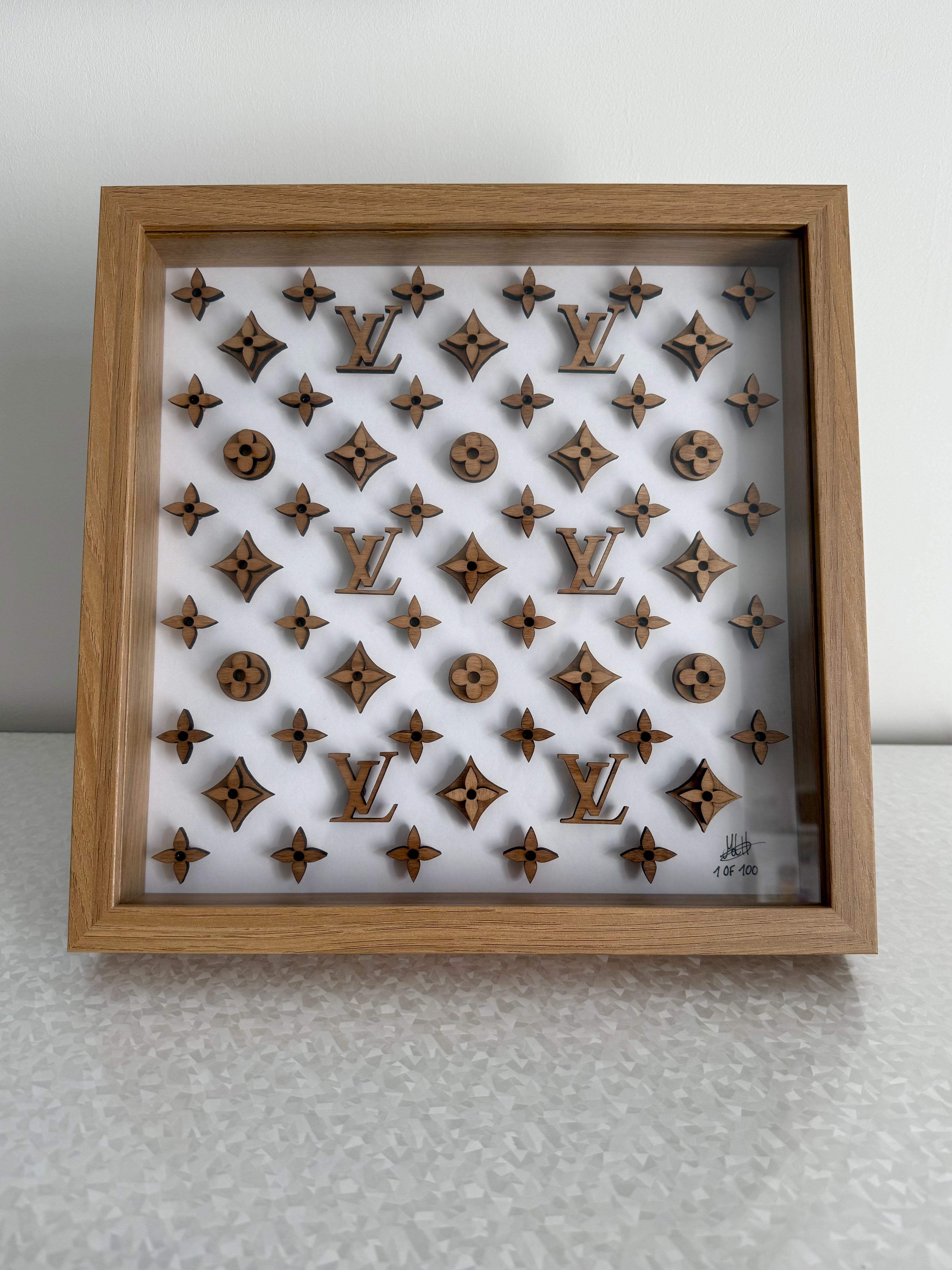Shadow Box Full Wood LV - 30x30 cm