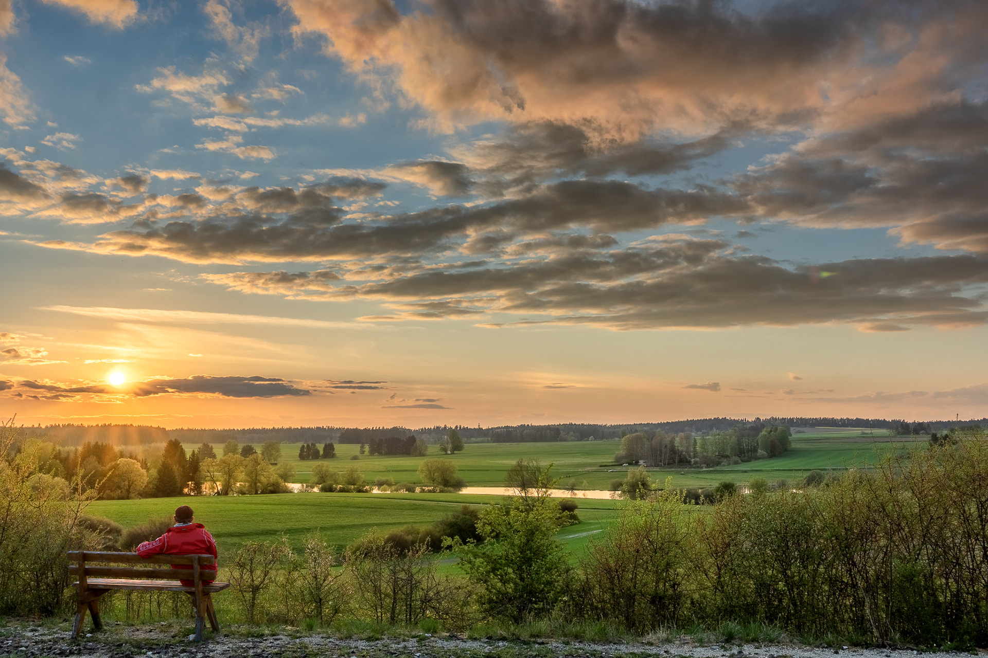 Erzweg mit Blick zum Eschenbacher Weiher