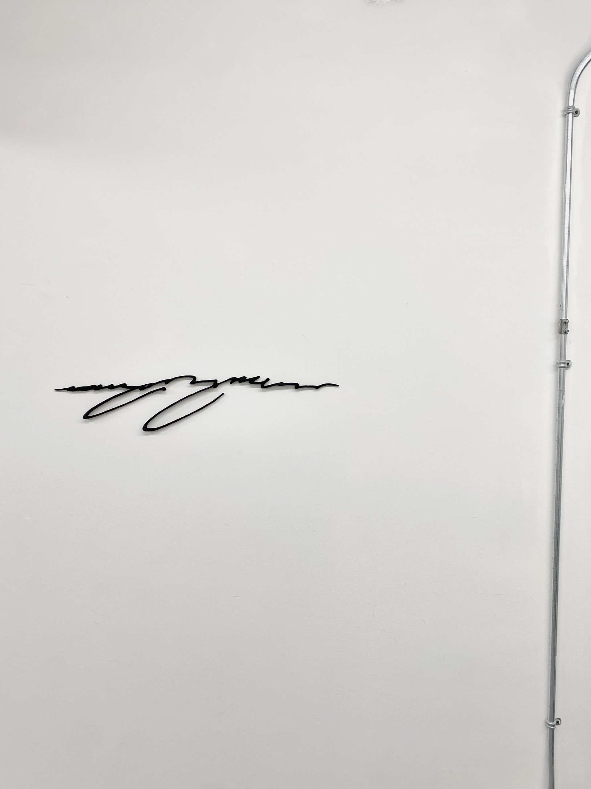 part of The Drake hotel corporate collection, 28x5 pouces