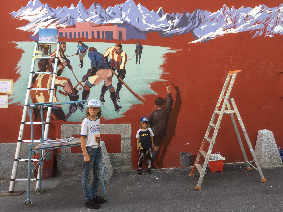 Chamonix. Peinture murale en cours
