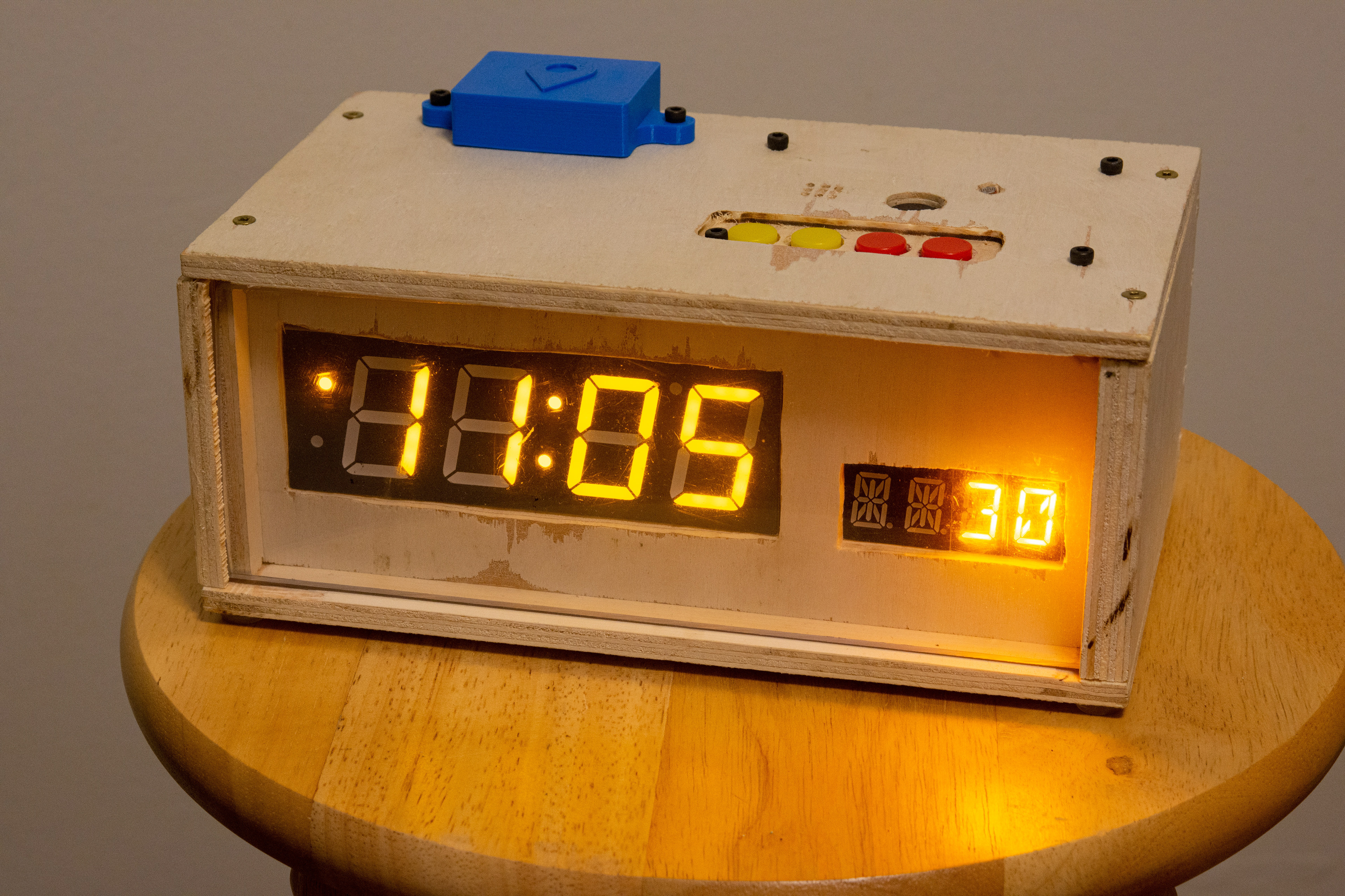Final clock, not pretty but complete with GPS Antenna under blue cap