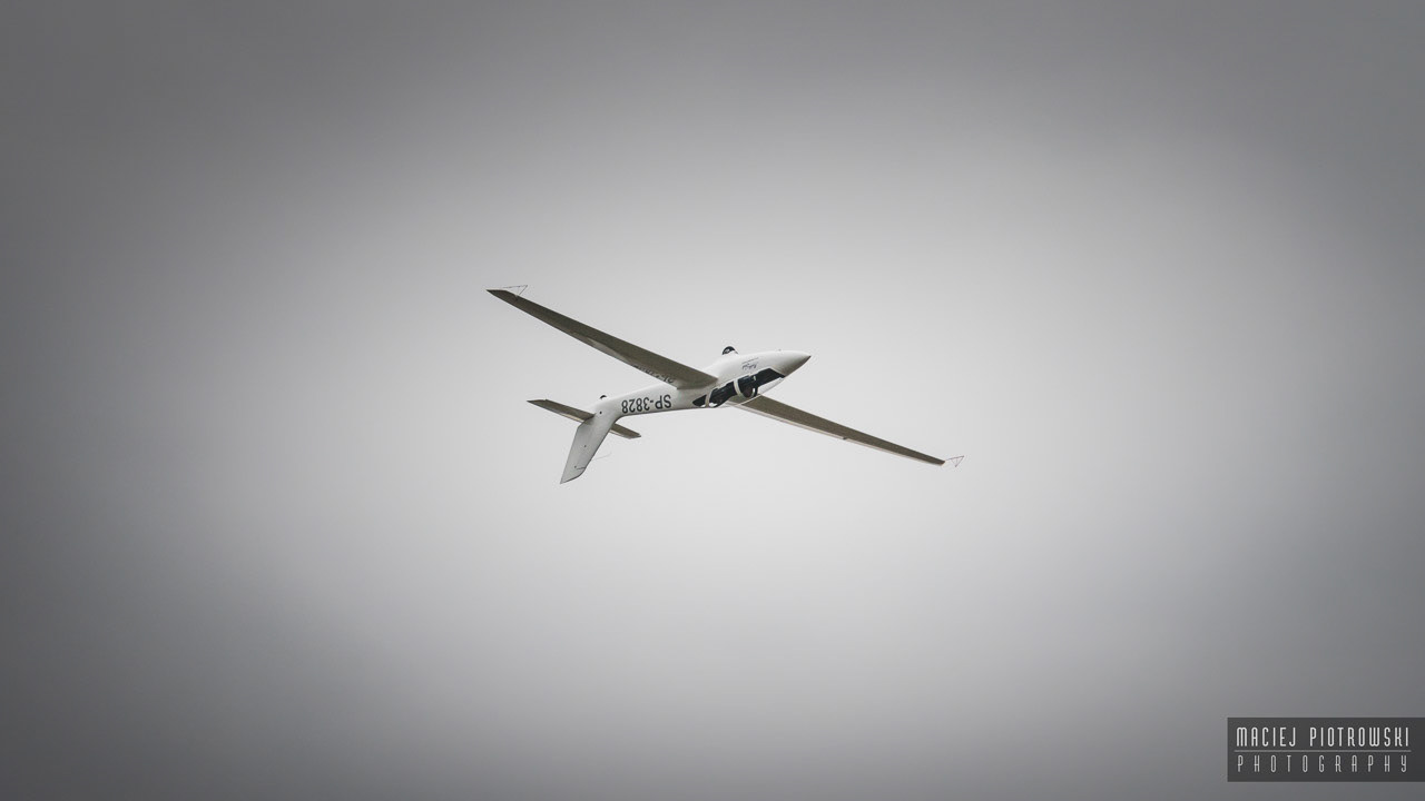 MDM-1 FOX - Akrobacja Szybowcowa