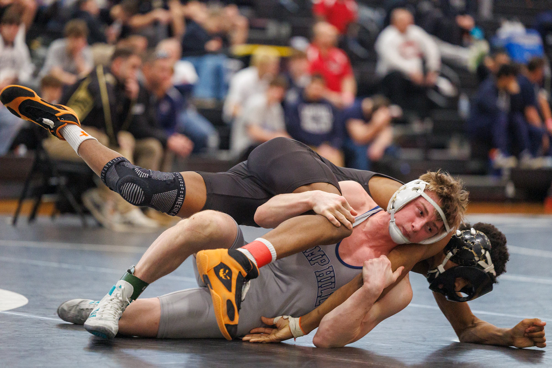 139 - George Miller pinned Ezekiel Abell (Hanover), 3:55