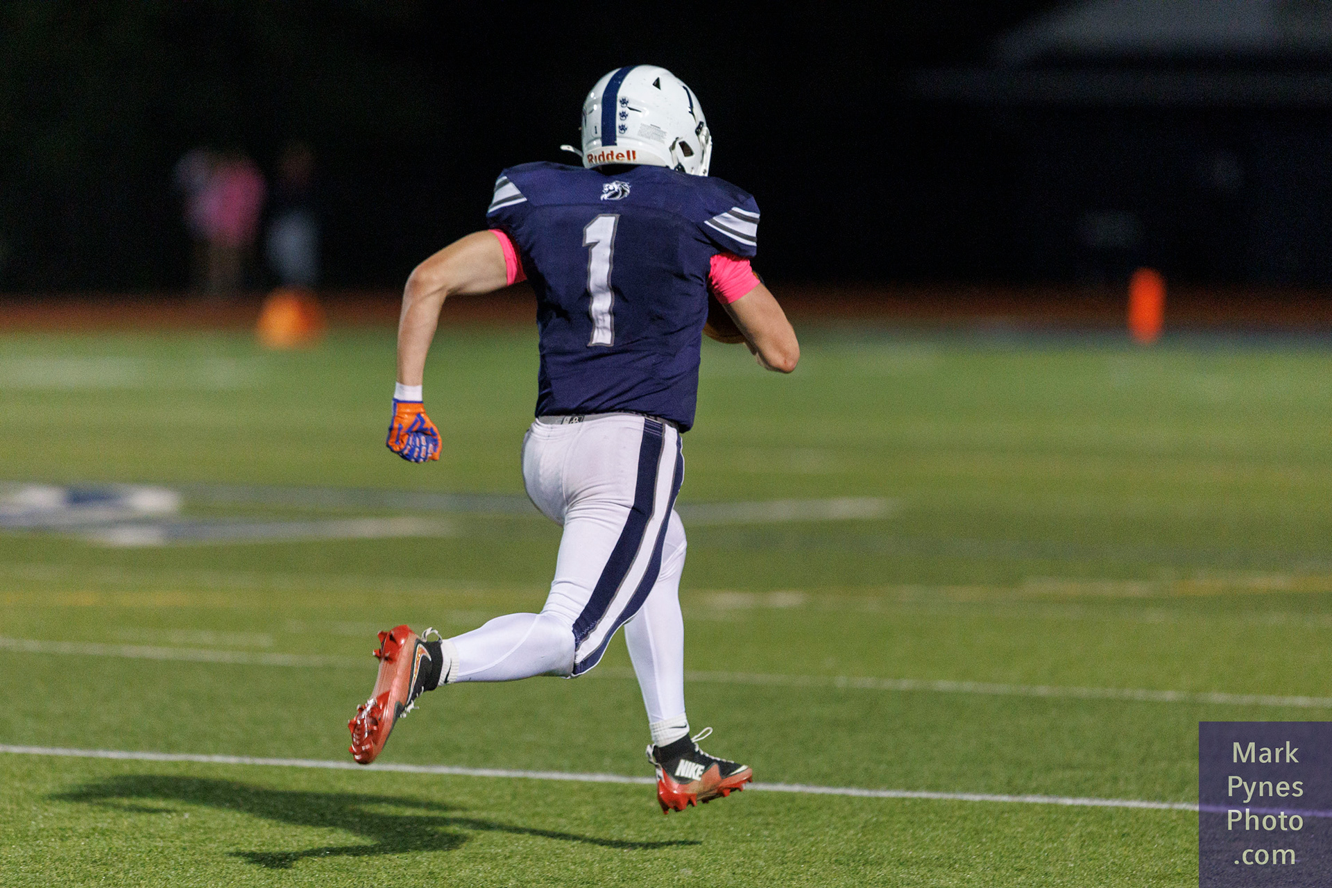 Kristian Albrecht scores an intercepton touchdown.