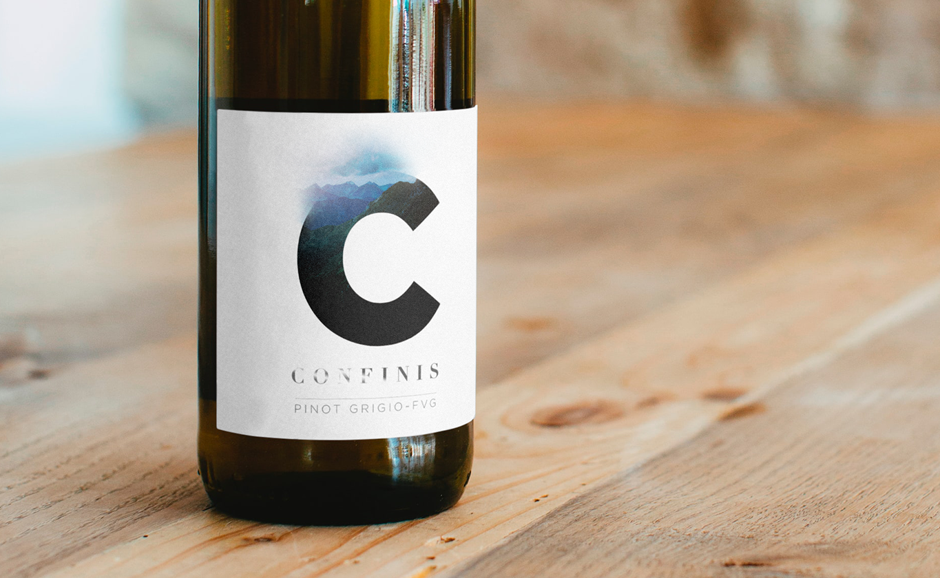 confinis logo wine bottle photo shooting 2