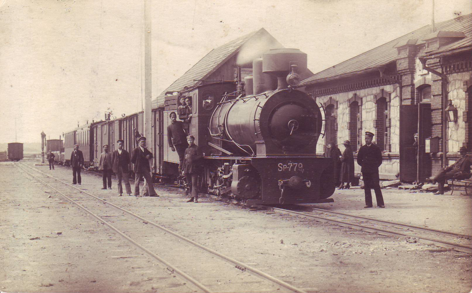 55 km. Ape raudteejaam, 1916. Ape railway station, 1916. Ape turismiinfokeskuse fotokogu.