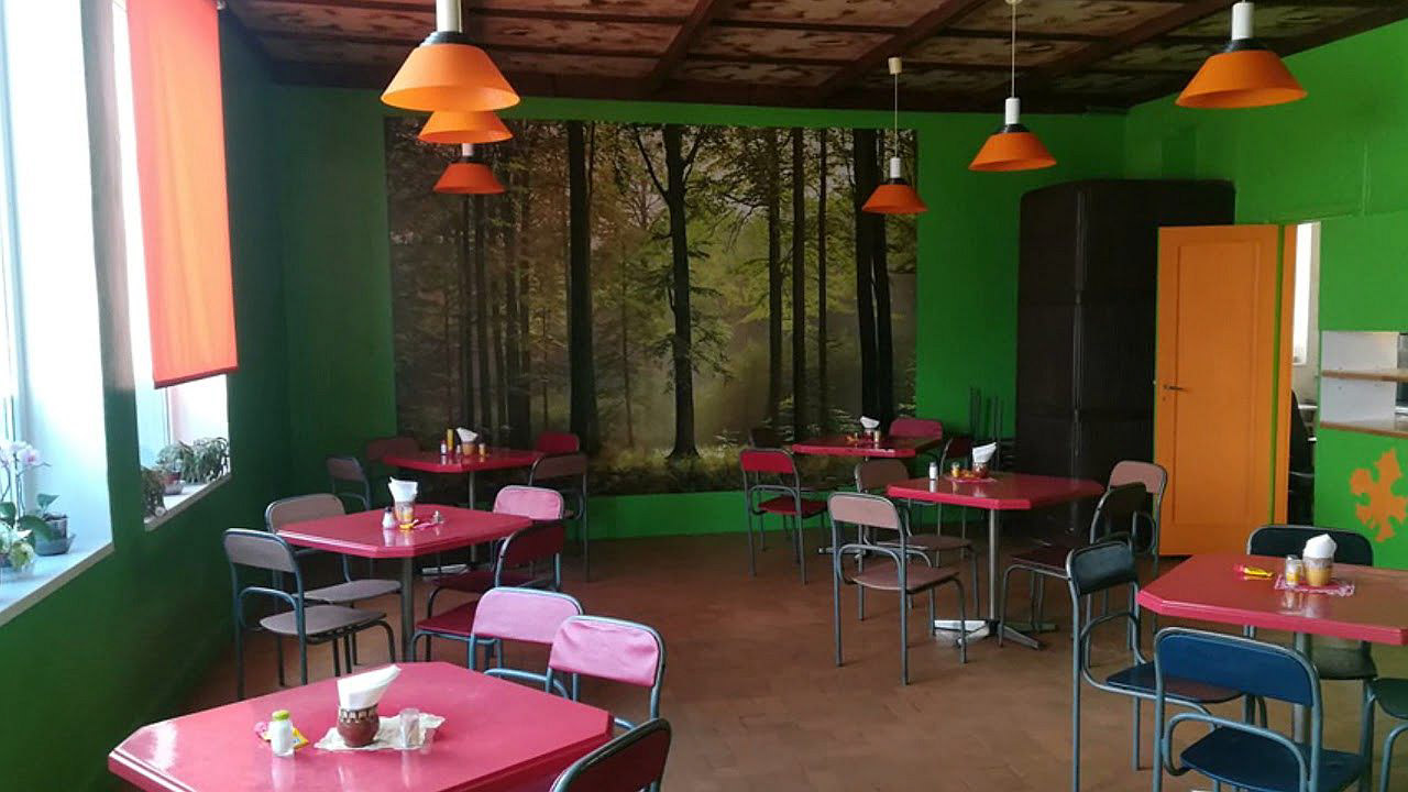 26 km. Halliste söökla. Halliste diner.