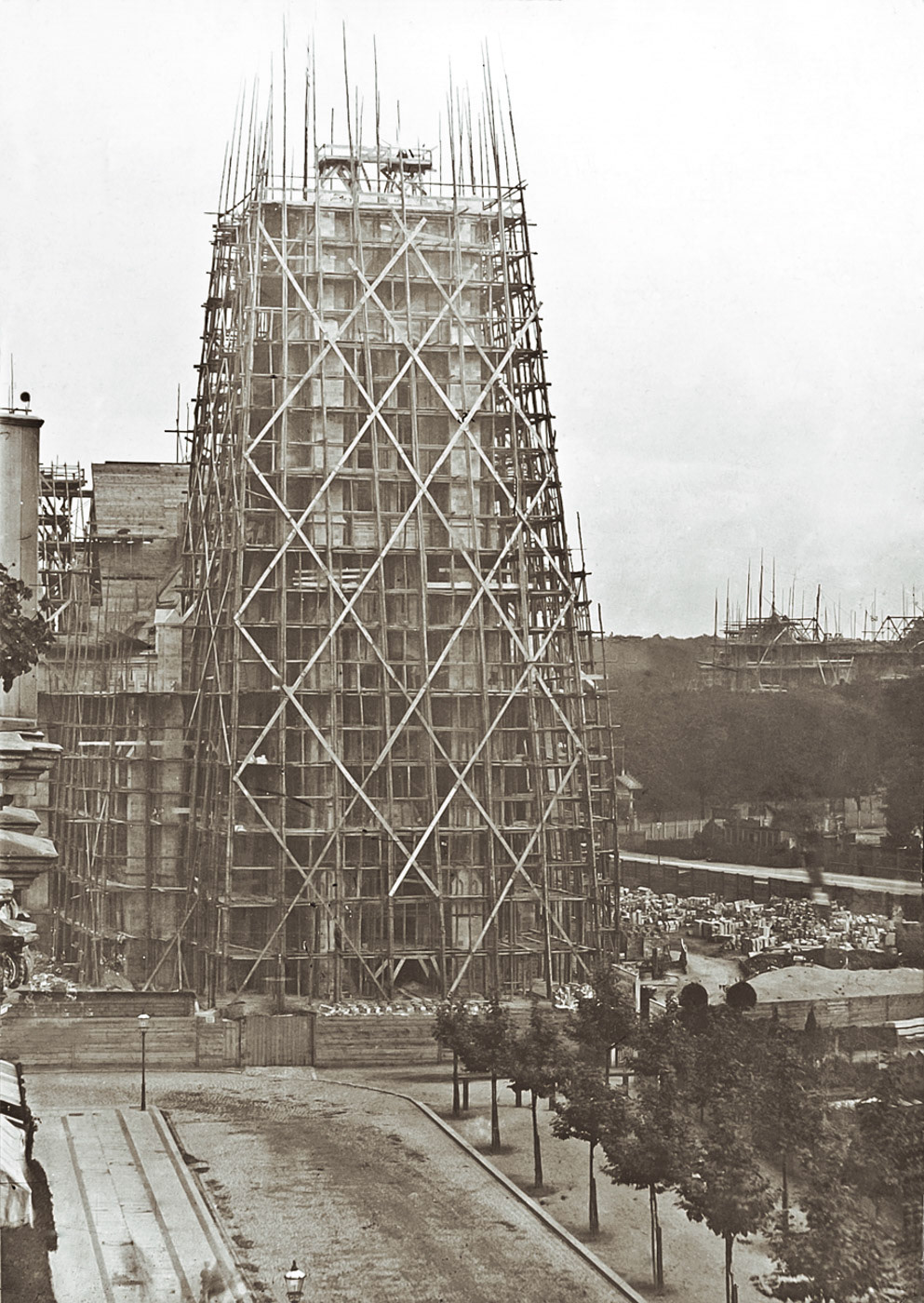 Südsternkirche im Bau