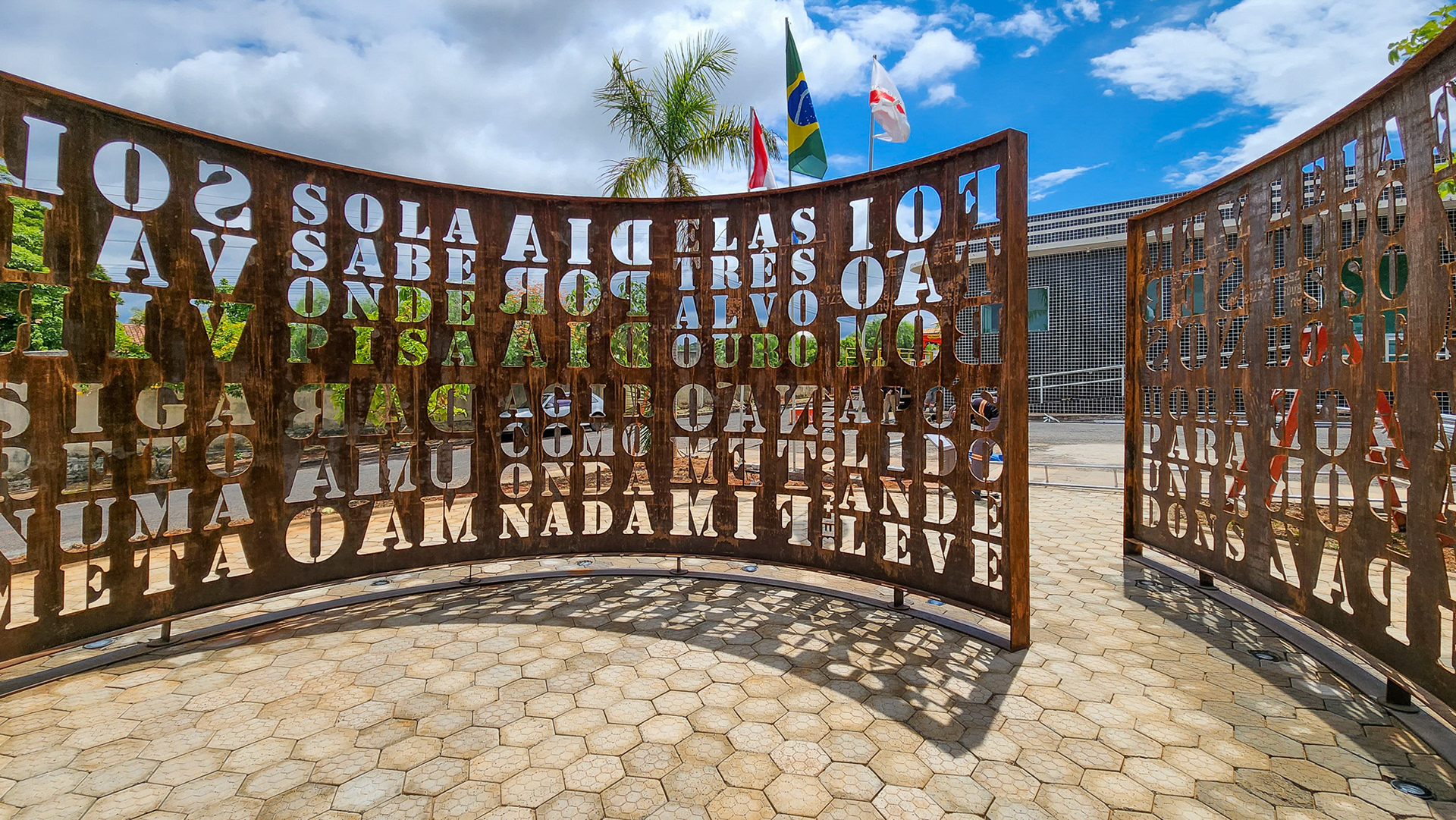 Versilindro - Três Marias / MG / Brasil