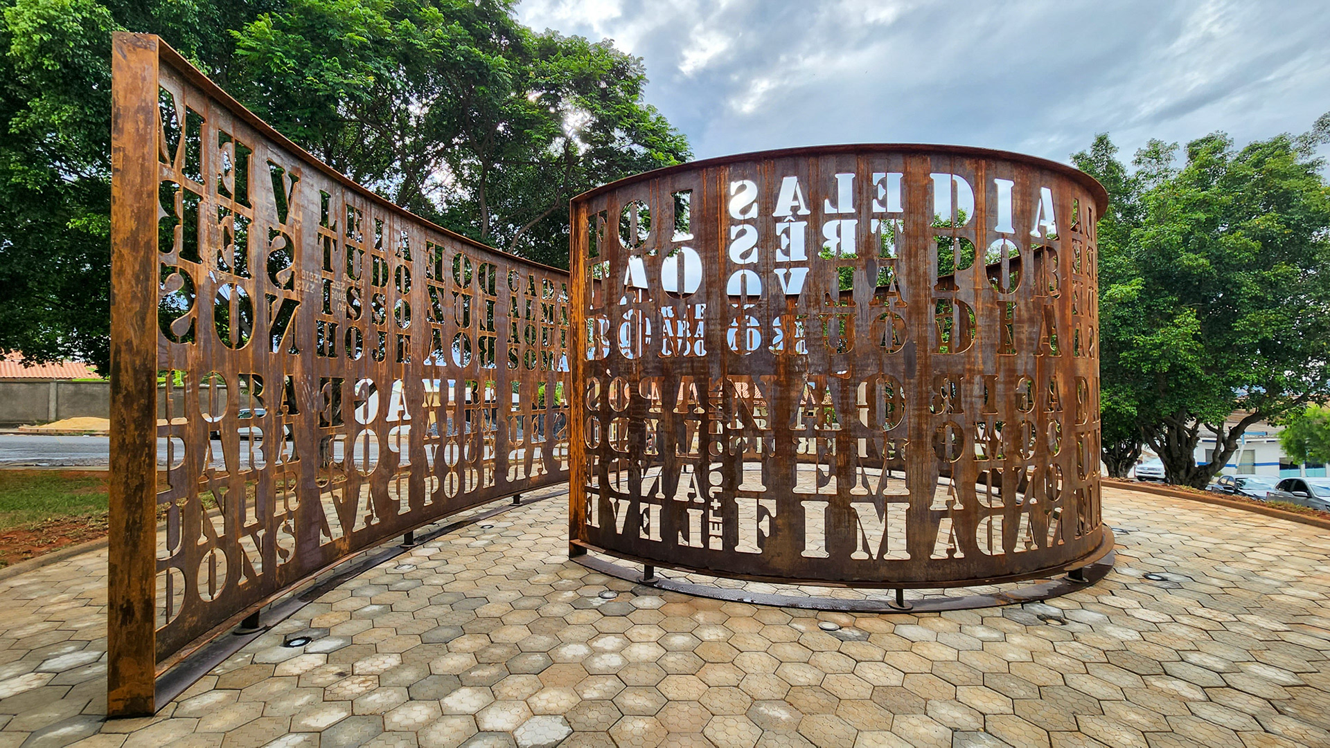 Versilindro - Três Marias / MG / Brasil