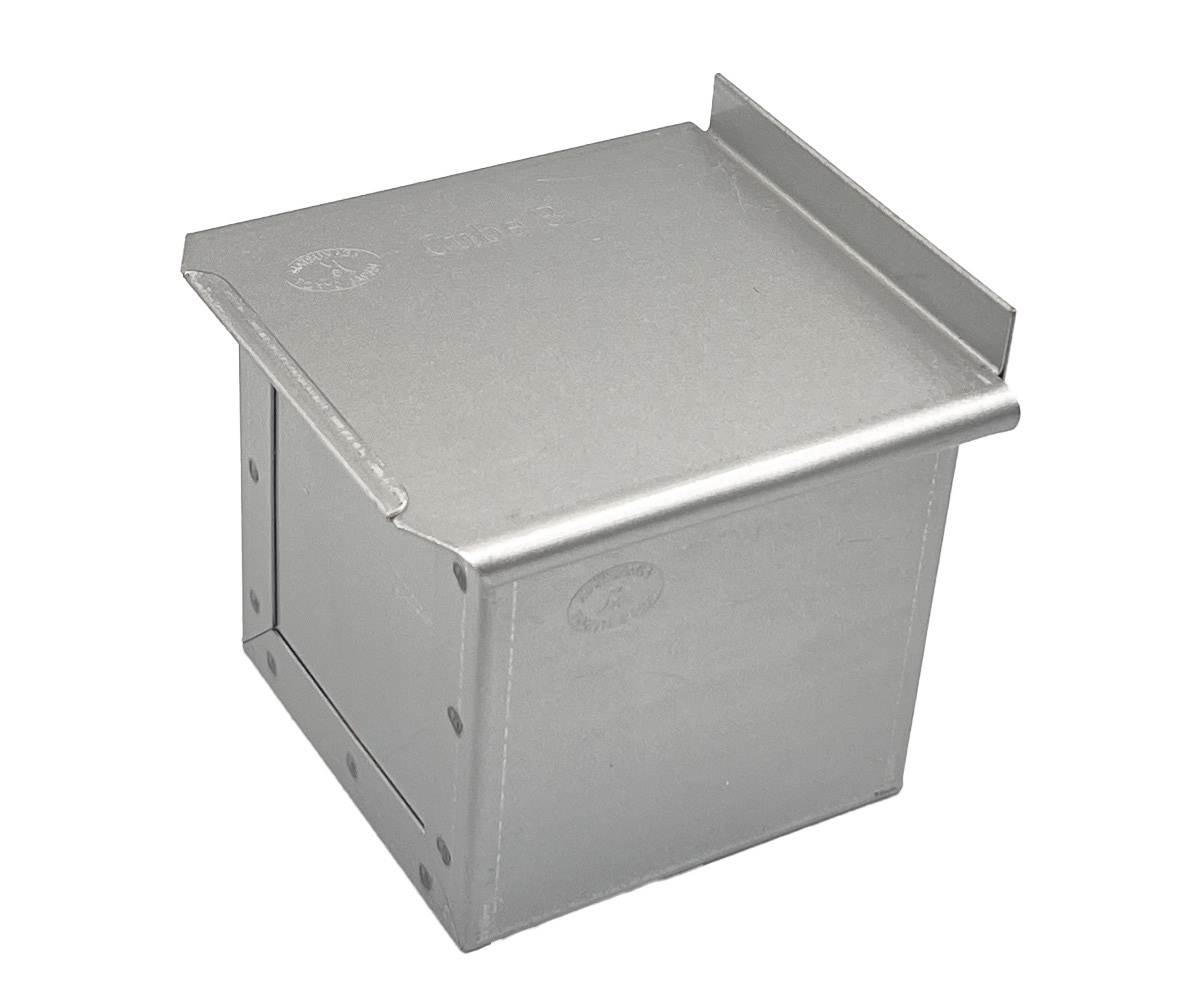 Silicone-Coated Altite Cube Bread Pan 8cm