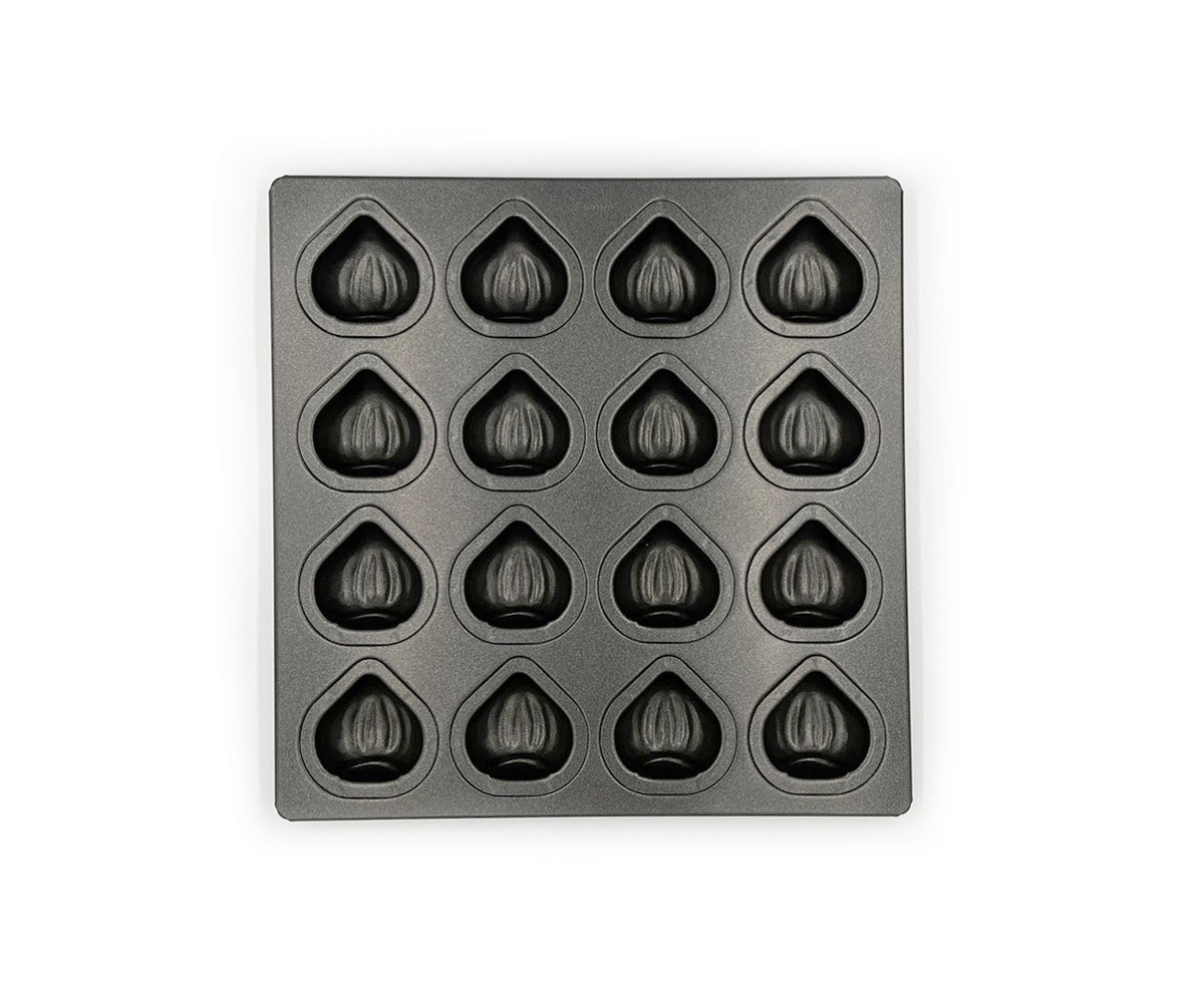 Teflon-coated MB Mini Maron Pan (16 pieces)