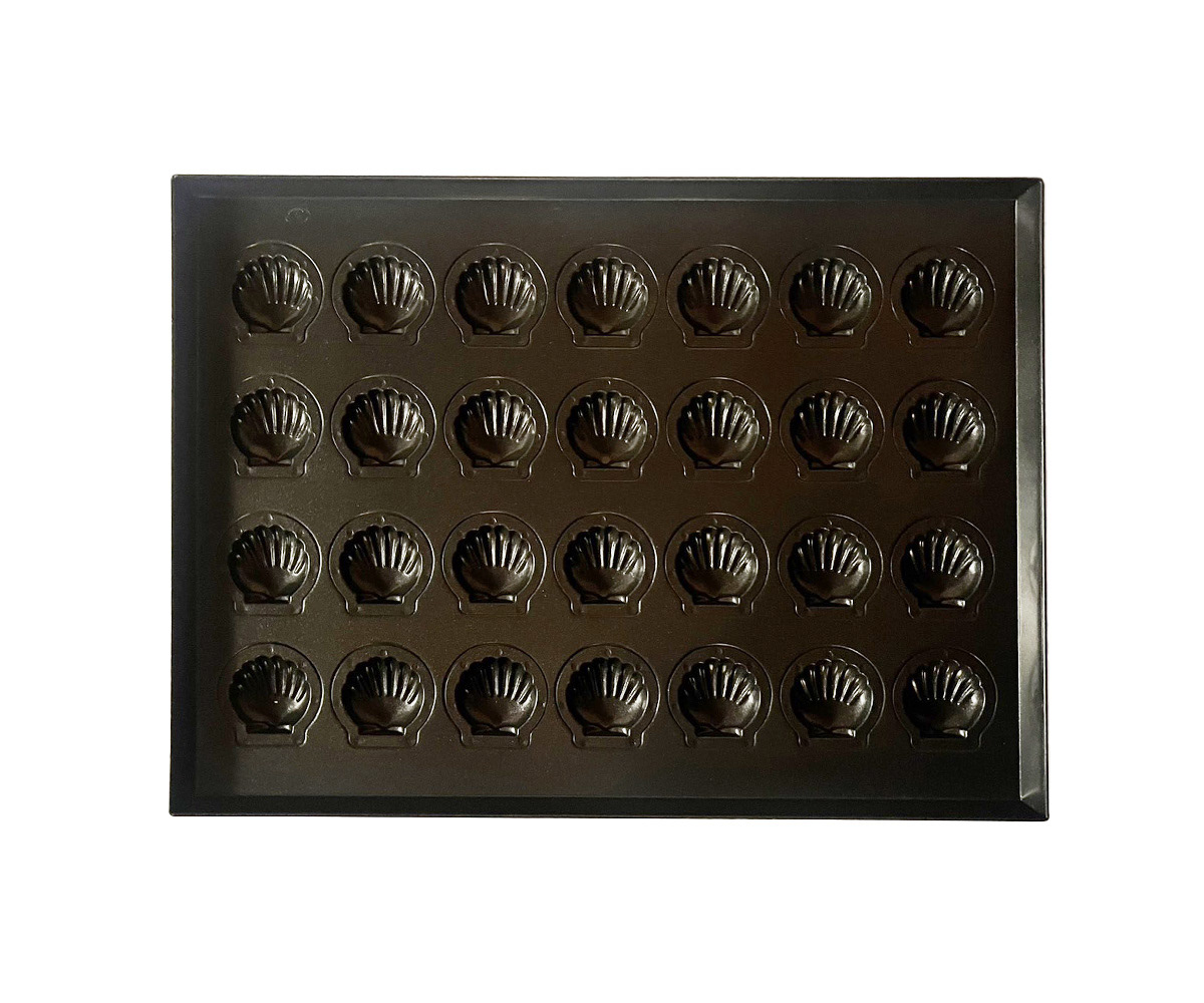 Teflon-Coated MB Commercial Mini Scallop Pan (28 pieces) Plate Type