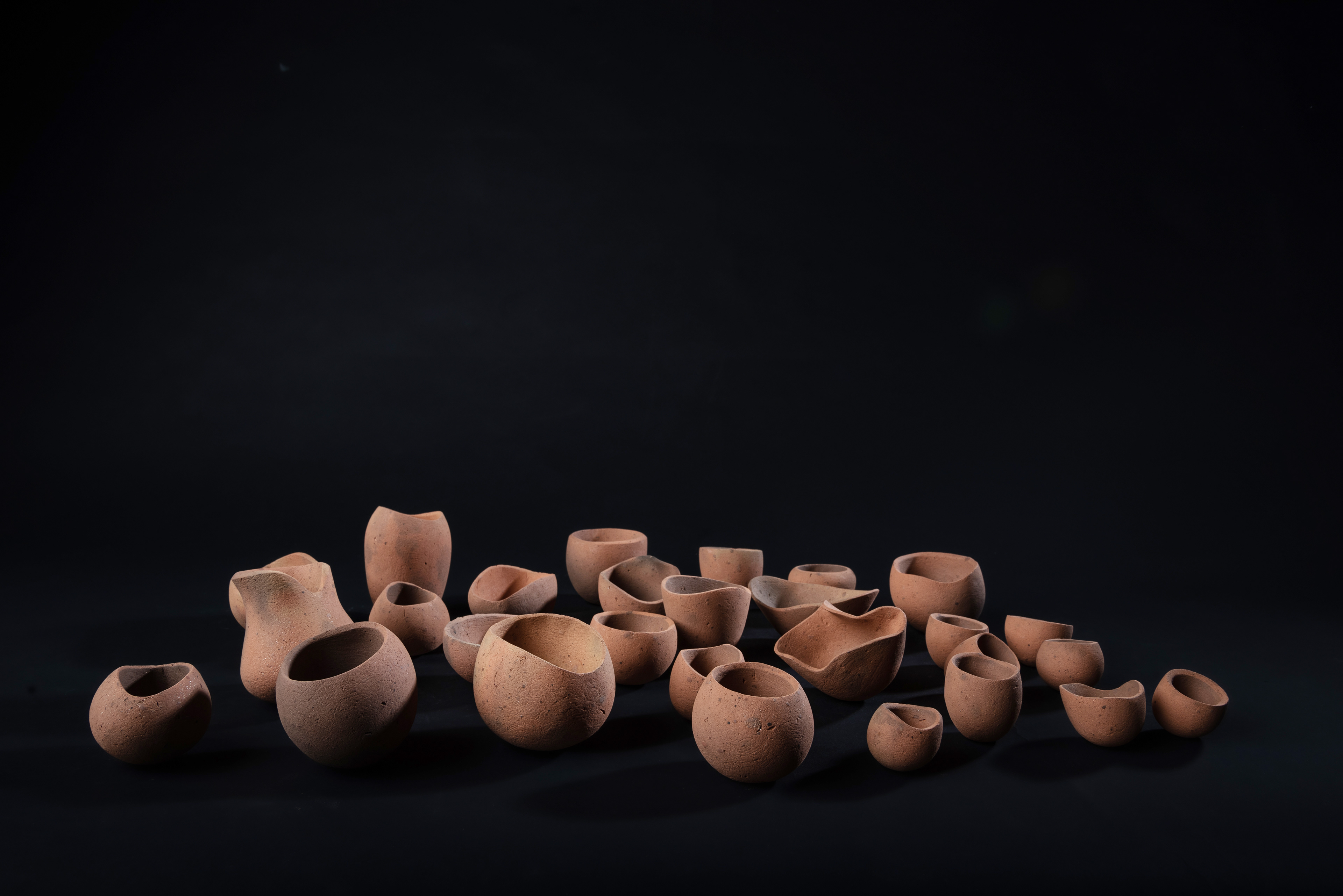 Wood-fired raw Herefordshire clay pinch pots