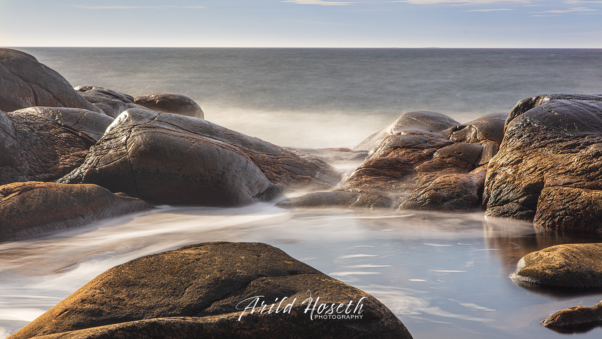 S517_Havet sliper og skaper, Hvaler