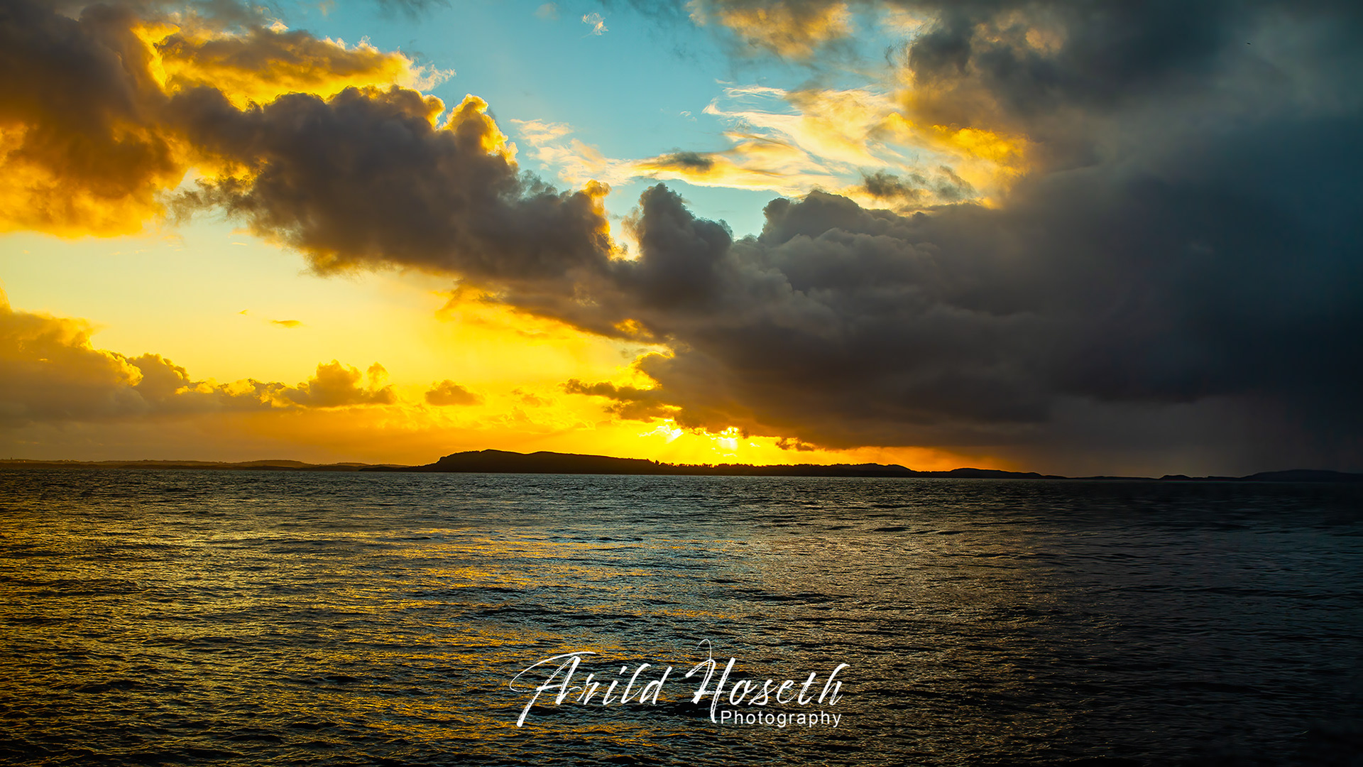 S2629 Regn i vente, Hvaler