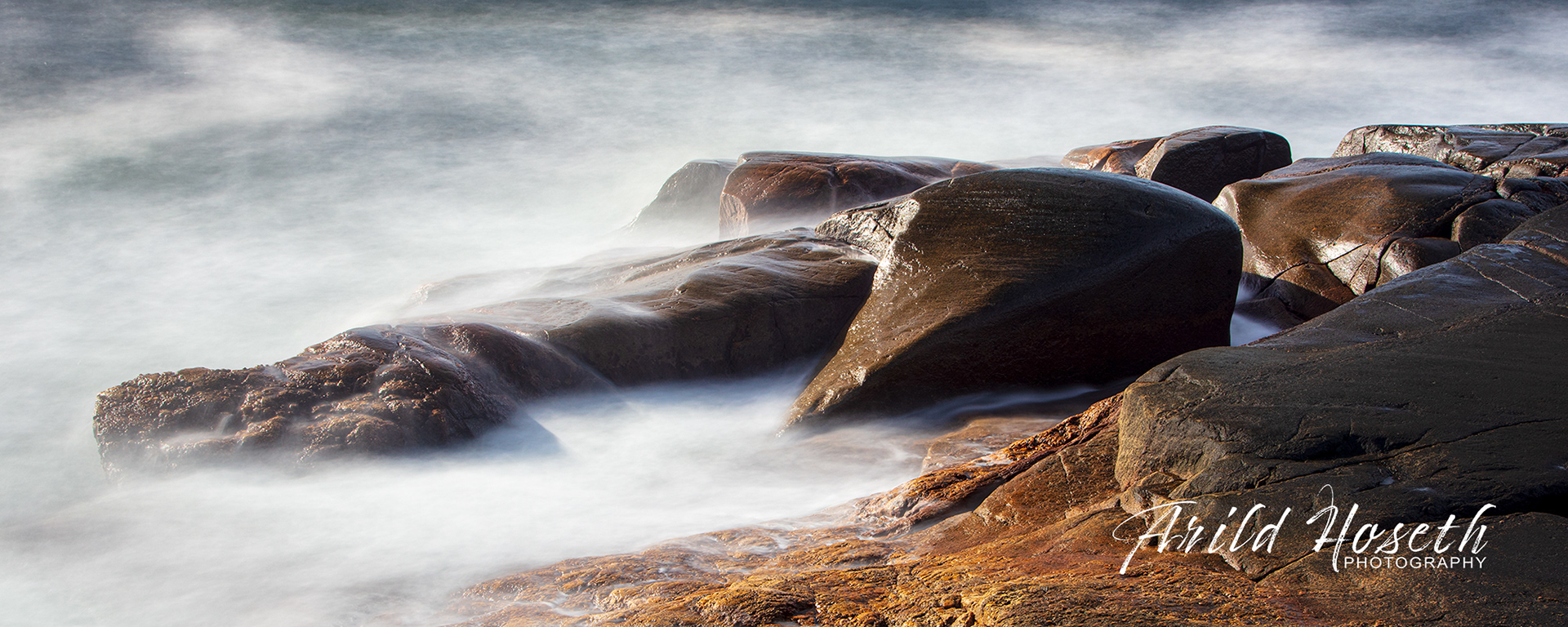 S528_ Bølgerne sliper og skaper kunst, Hvaler