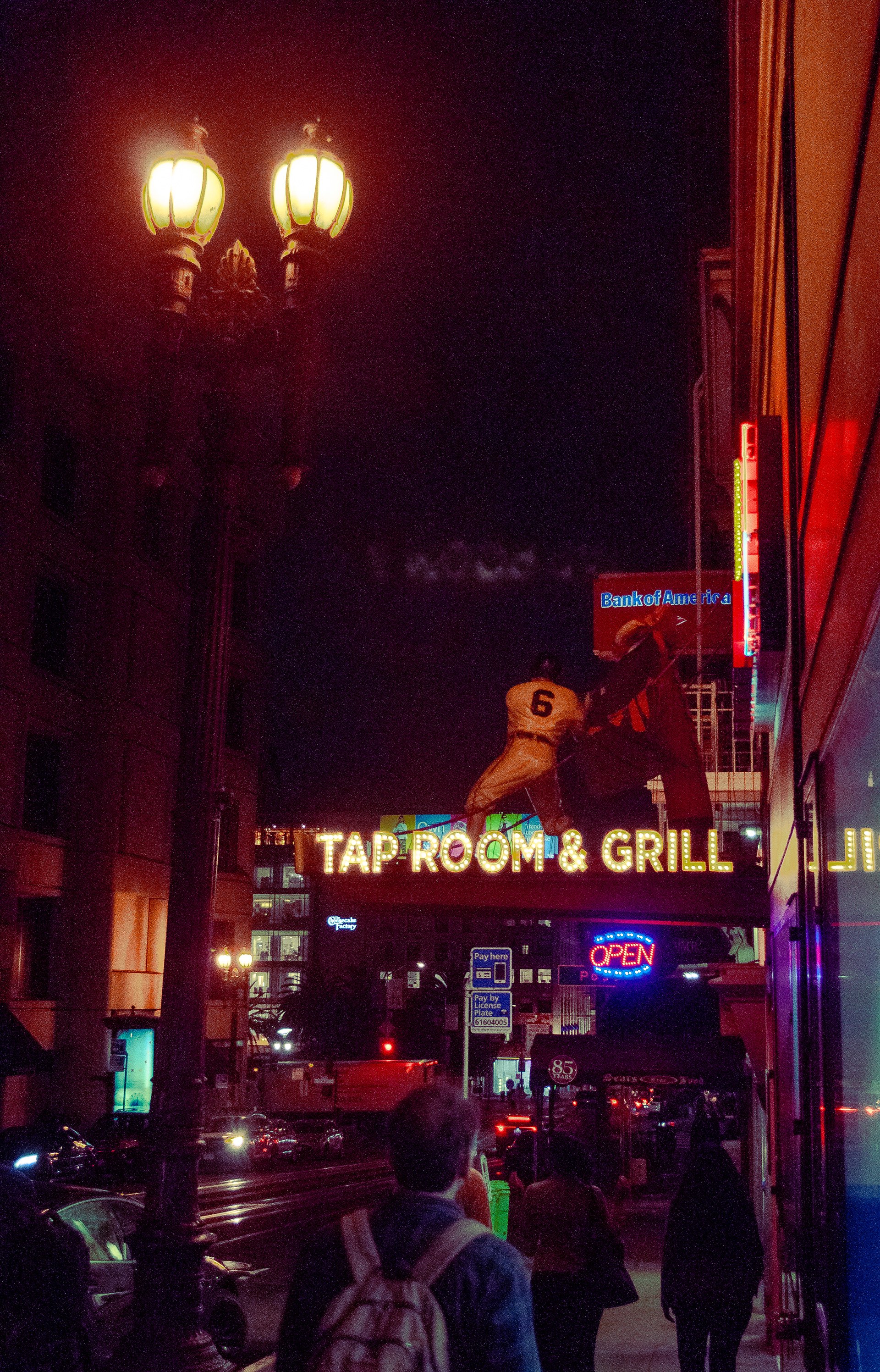 tap room & grill